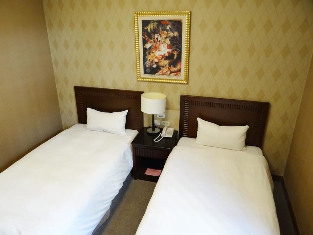 Wuzhou Hotel Business Twin Room 2