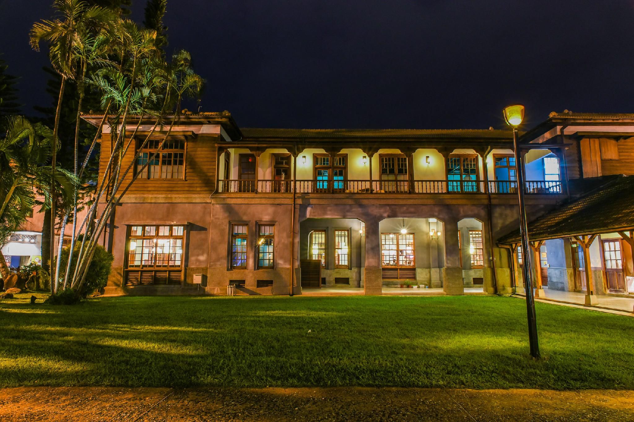 Star Moon Forest Inn