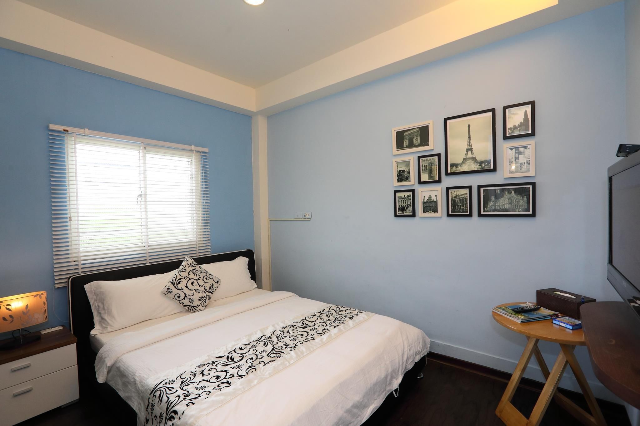 Double Small Mini Room