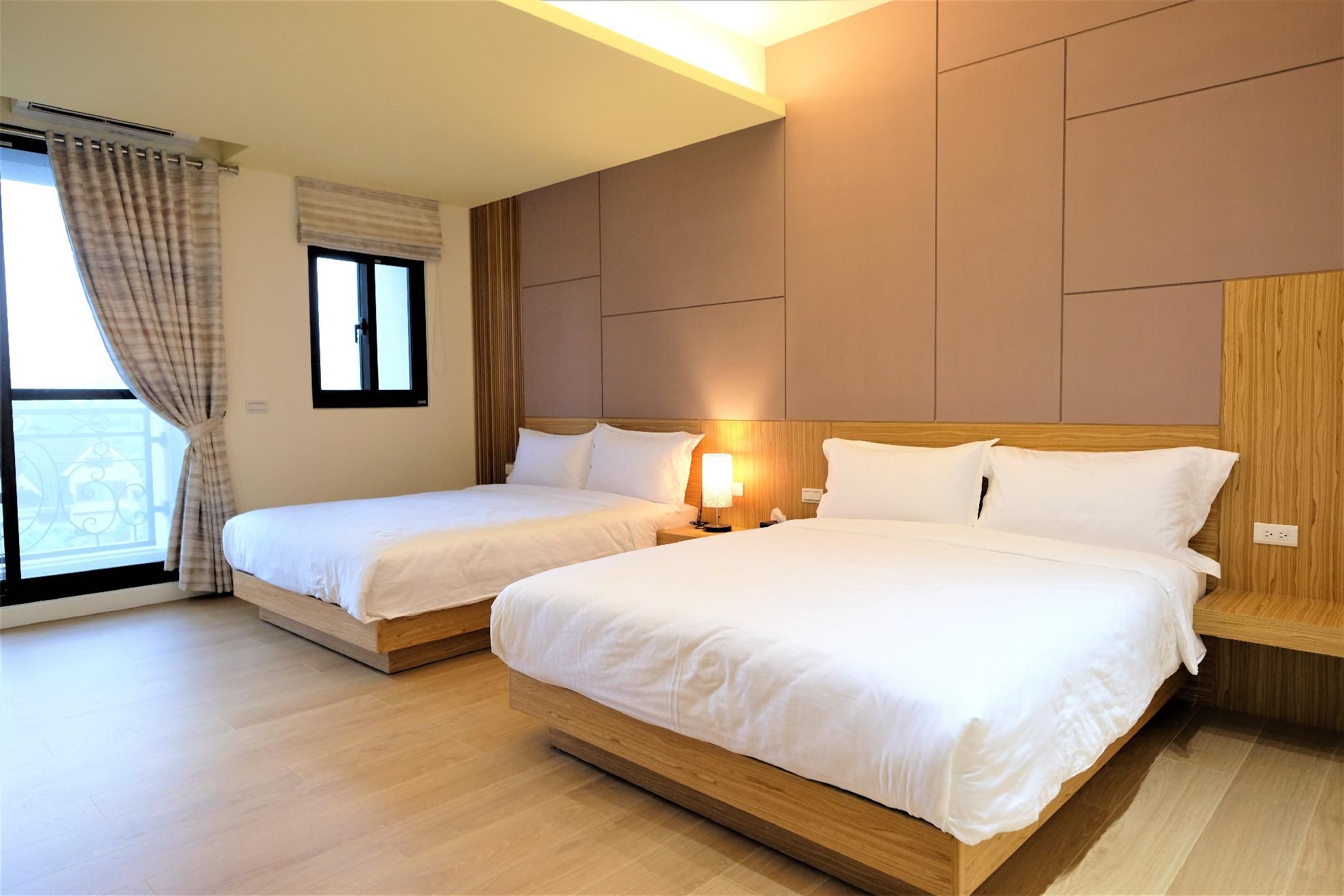 Classic Quadruple Room