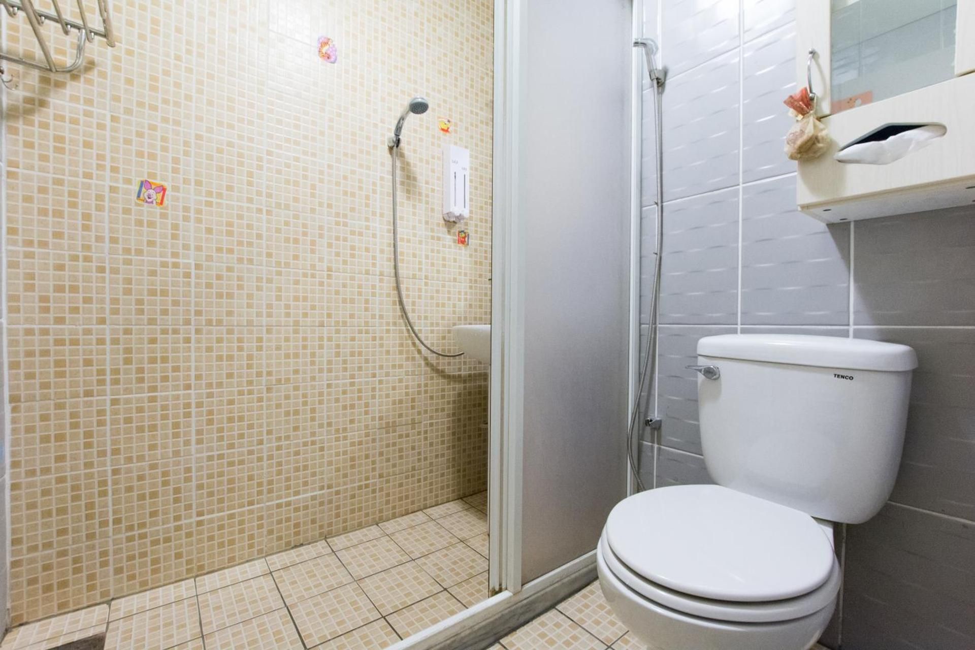 Economy Quadruple Room