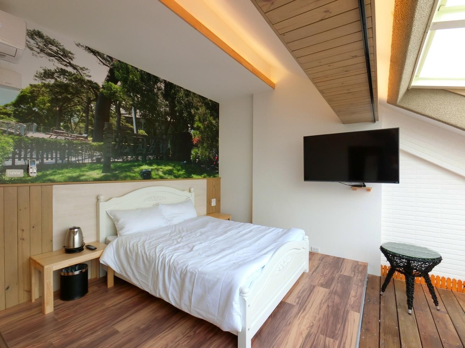 Ten Minute To Go B&B Deluxe Double with Bathtub 2