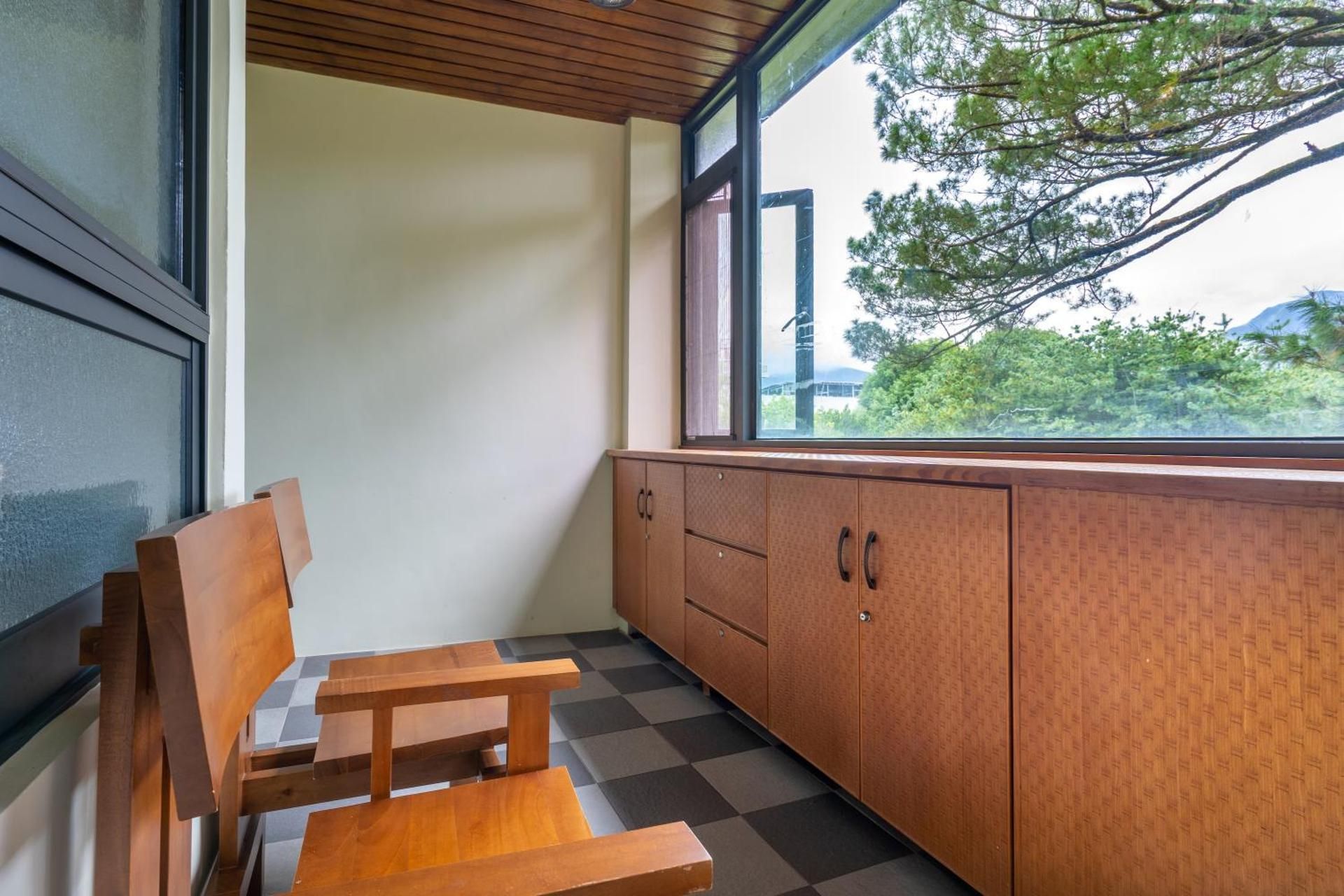 Garden View Twin