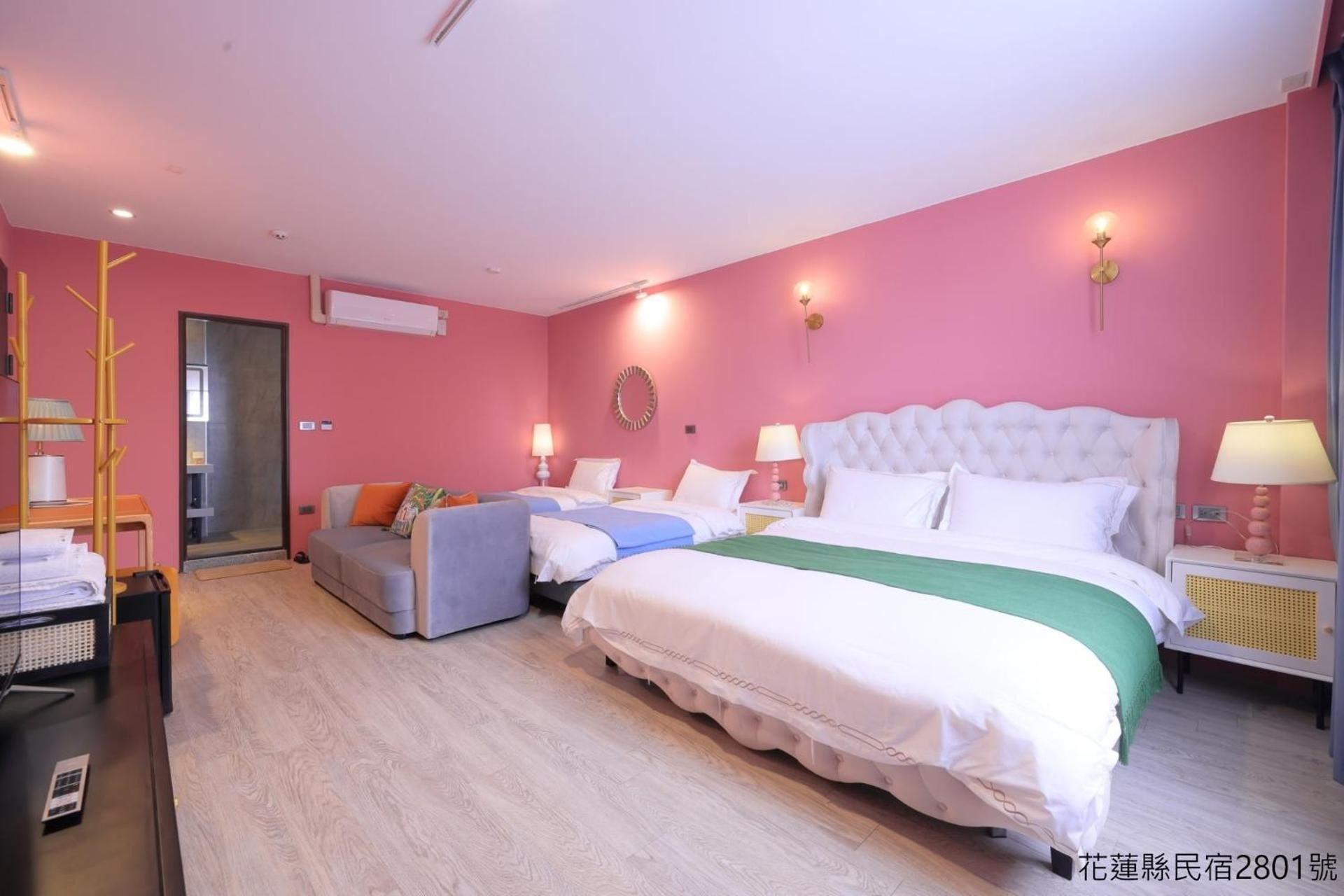 Deluxe Quadruple Room