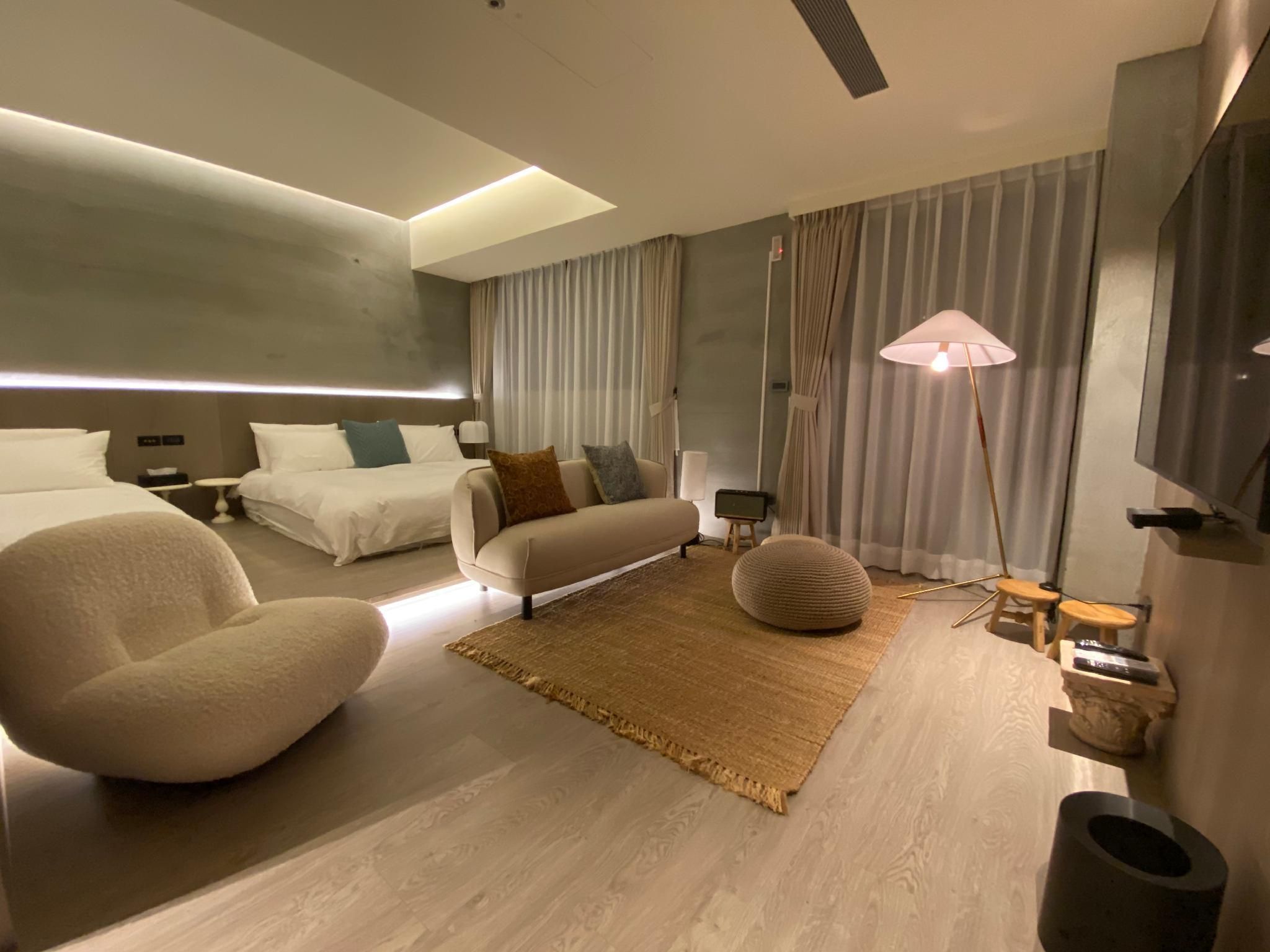 Quadruple Room with Terrace