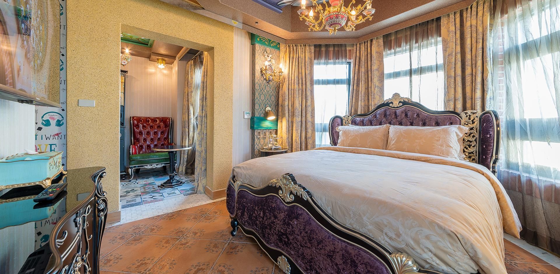 Deluxe Double Room with Balcony - Non-Smoking