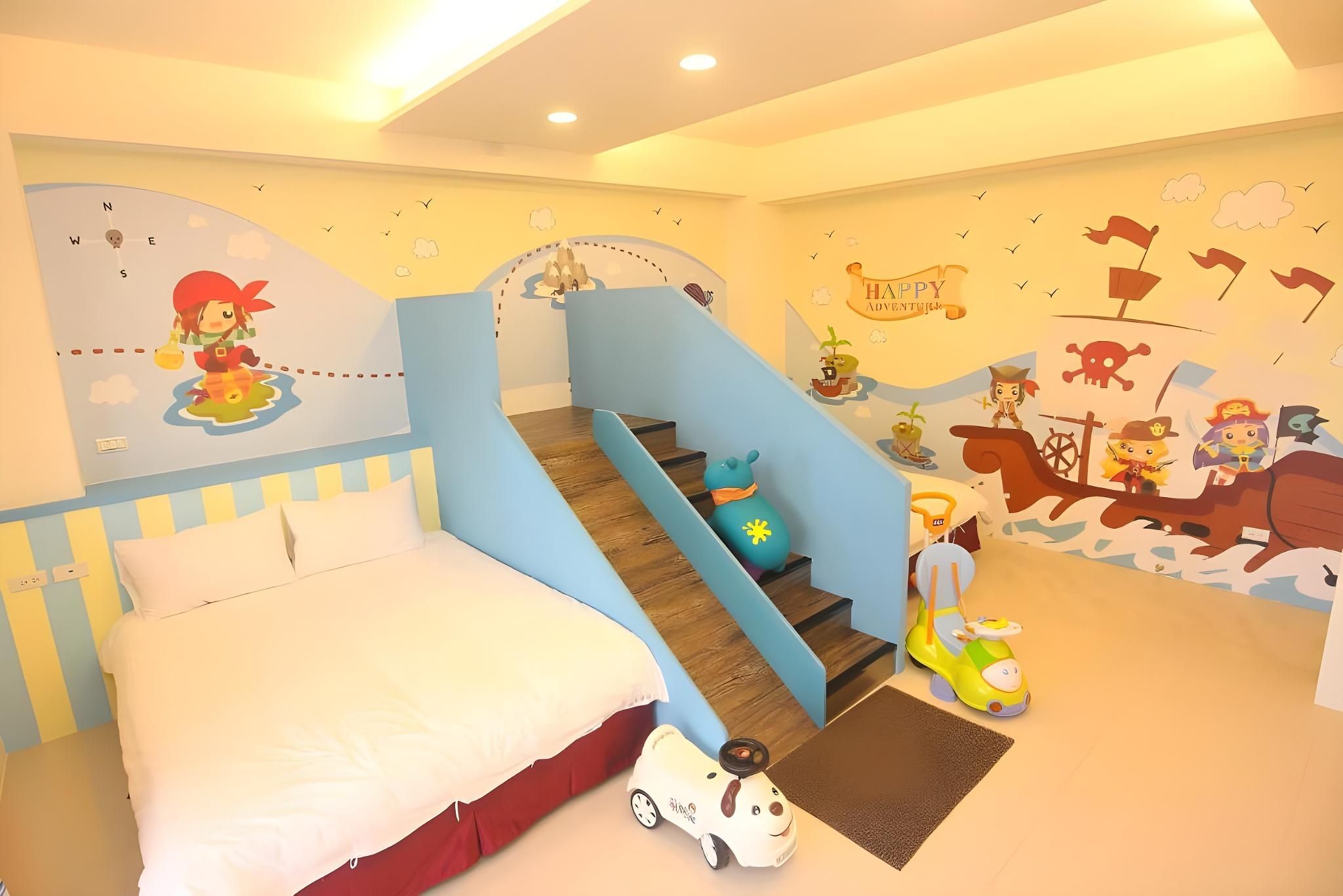 Deluxe Family Suite