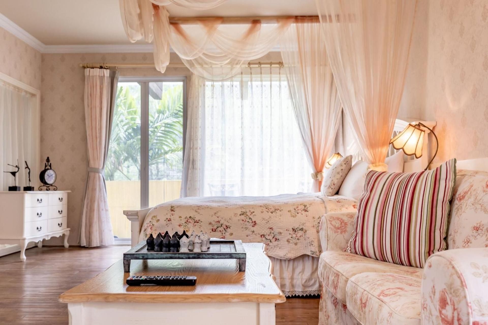 Double Room with Mountain View