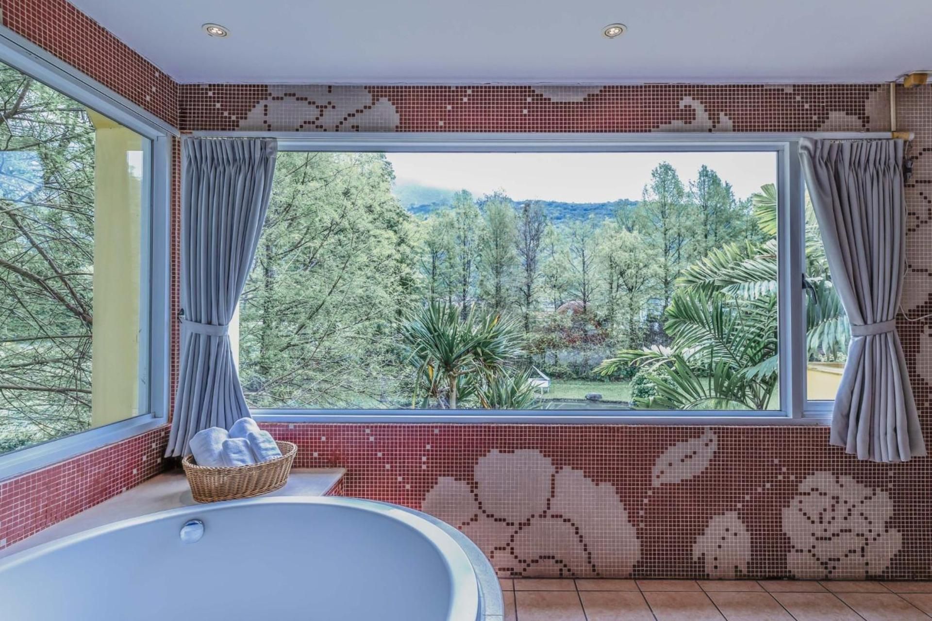 Double Room with Mountain View