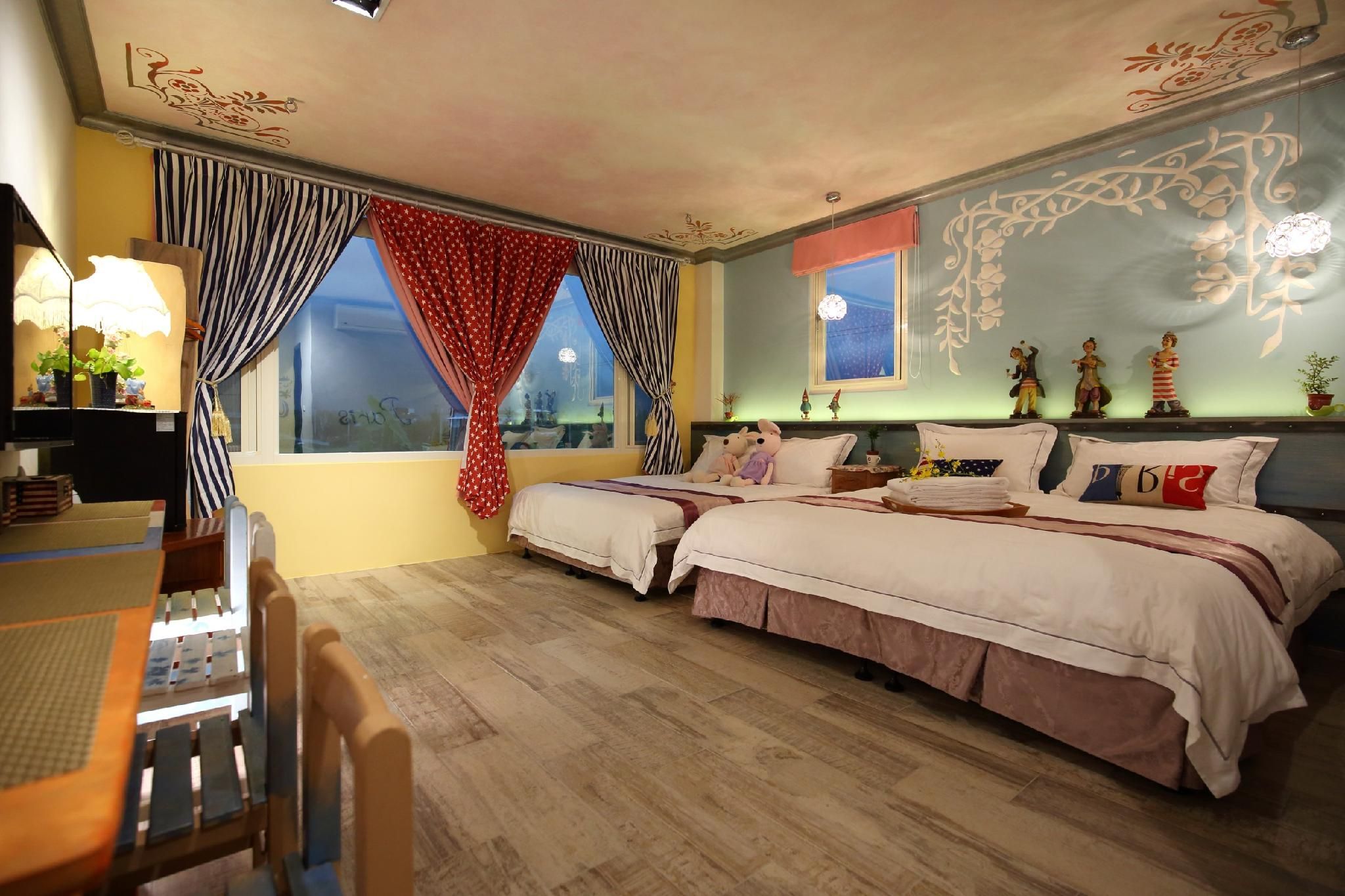 The-Wonderland Bed and Breakfast Family Room