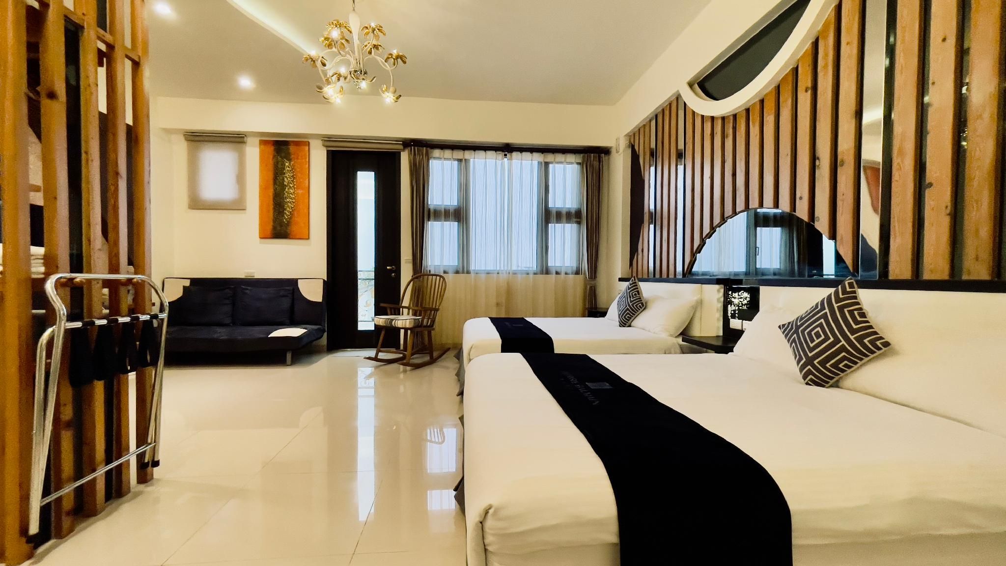 Love Kingdom B&B Quad (2 Double Beds)