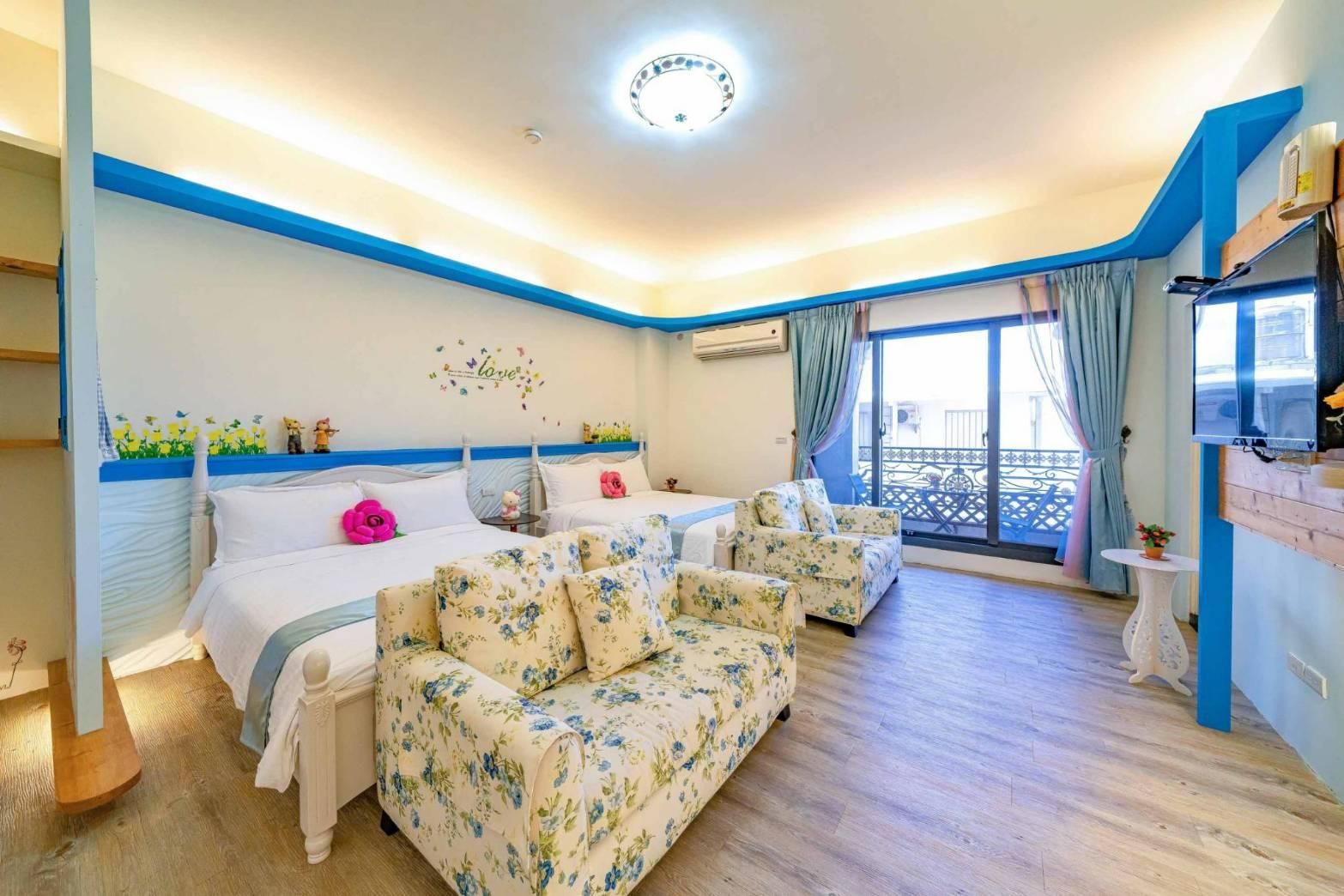 Quadruple Room with Balcony