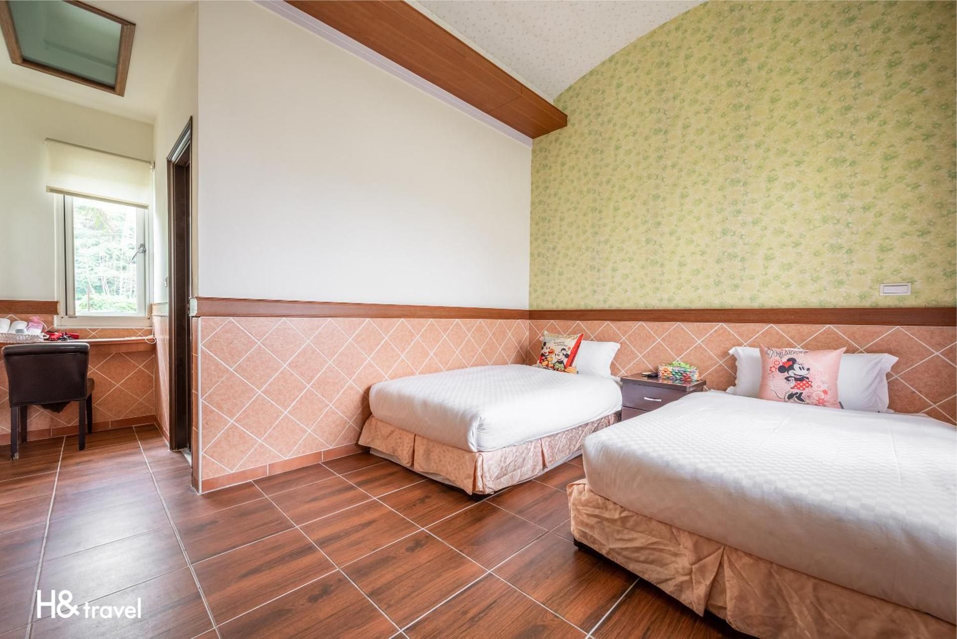 Mountain Twin Room