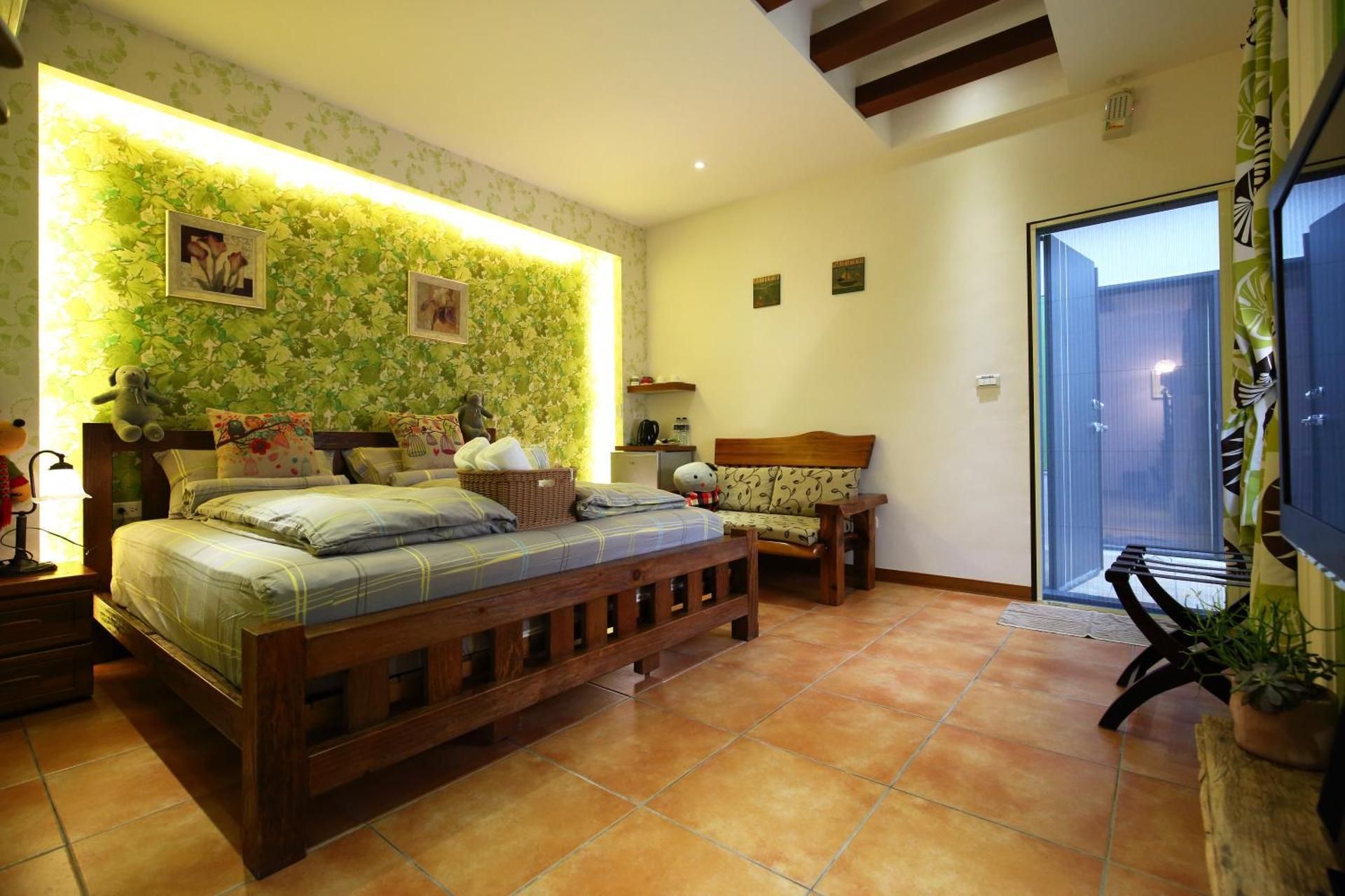 Jasmine Orange Bed and Breakfast Double Room with Garden View