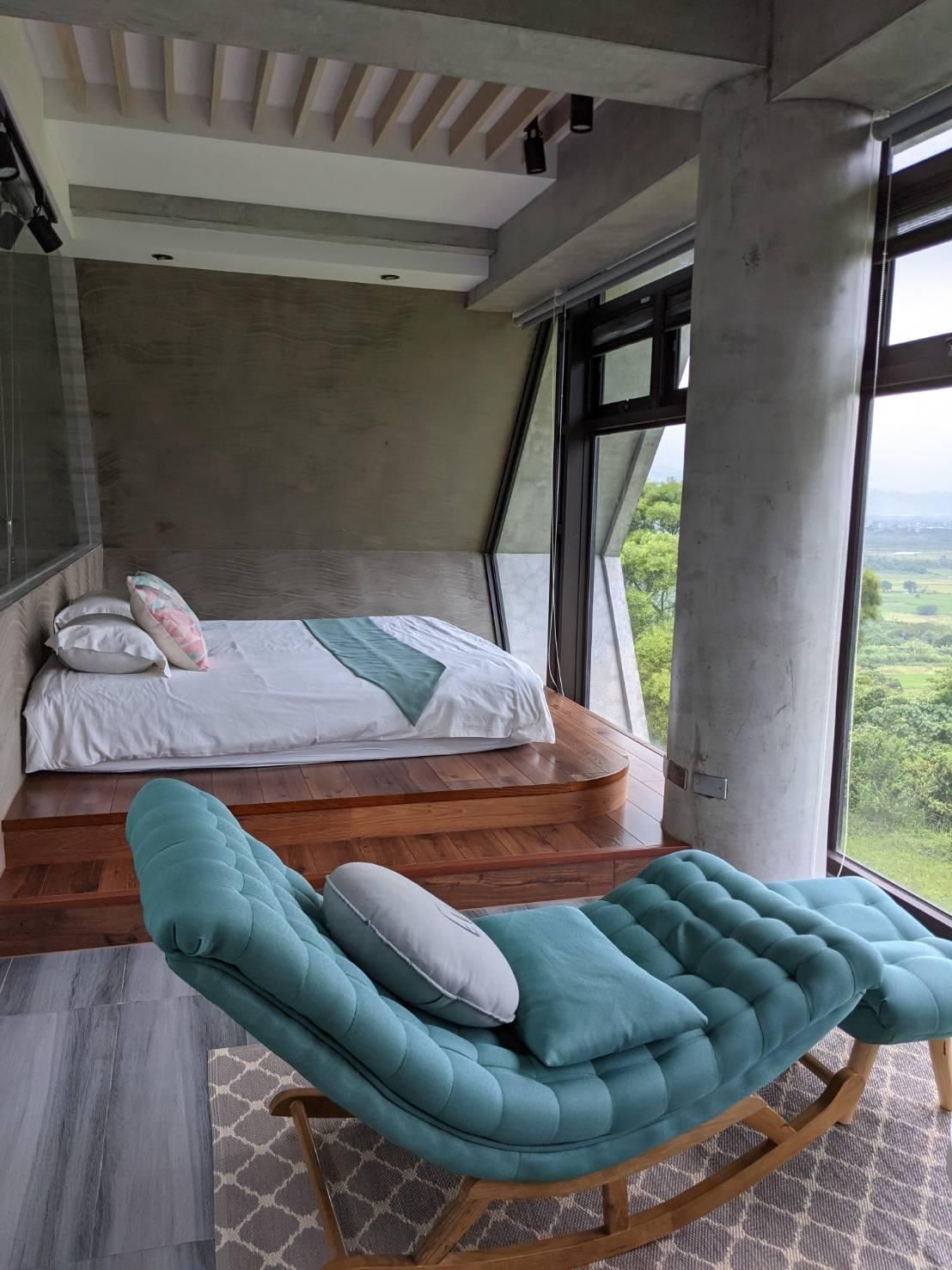 Revika BnB Deluxe 1-Bedroom Suite