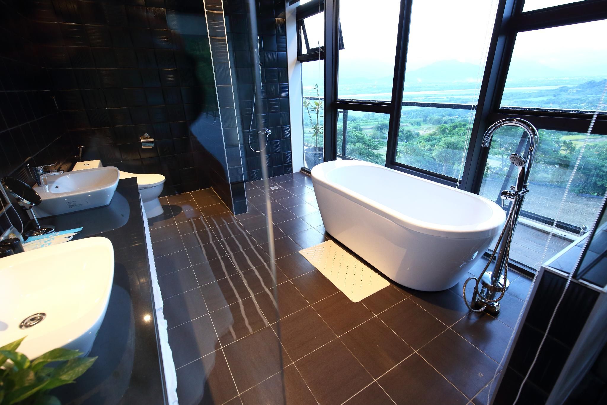 Large Room with Balcony