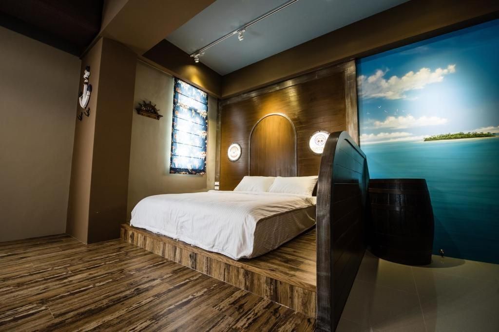 Deluxe Family Room with Balcony