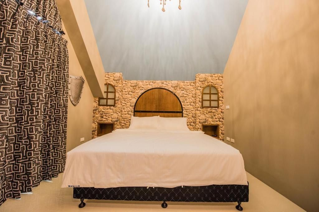 Mountain View Triple Room with Balcony