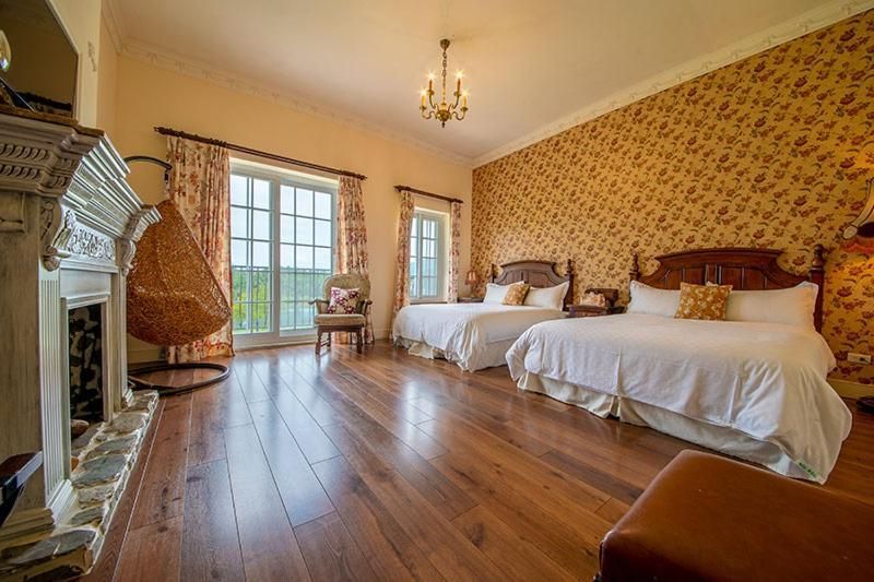 Quadruple Room with Lake View