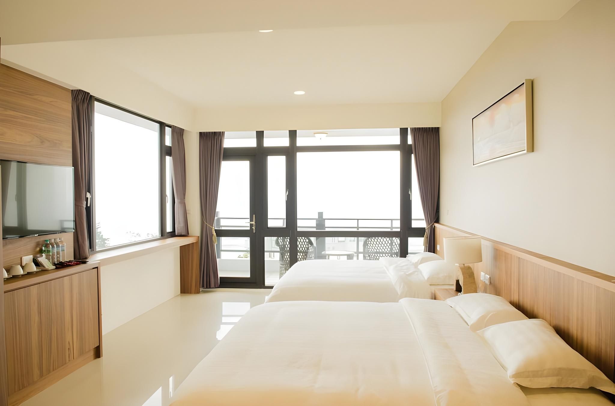 Sea View Quadruple Room