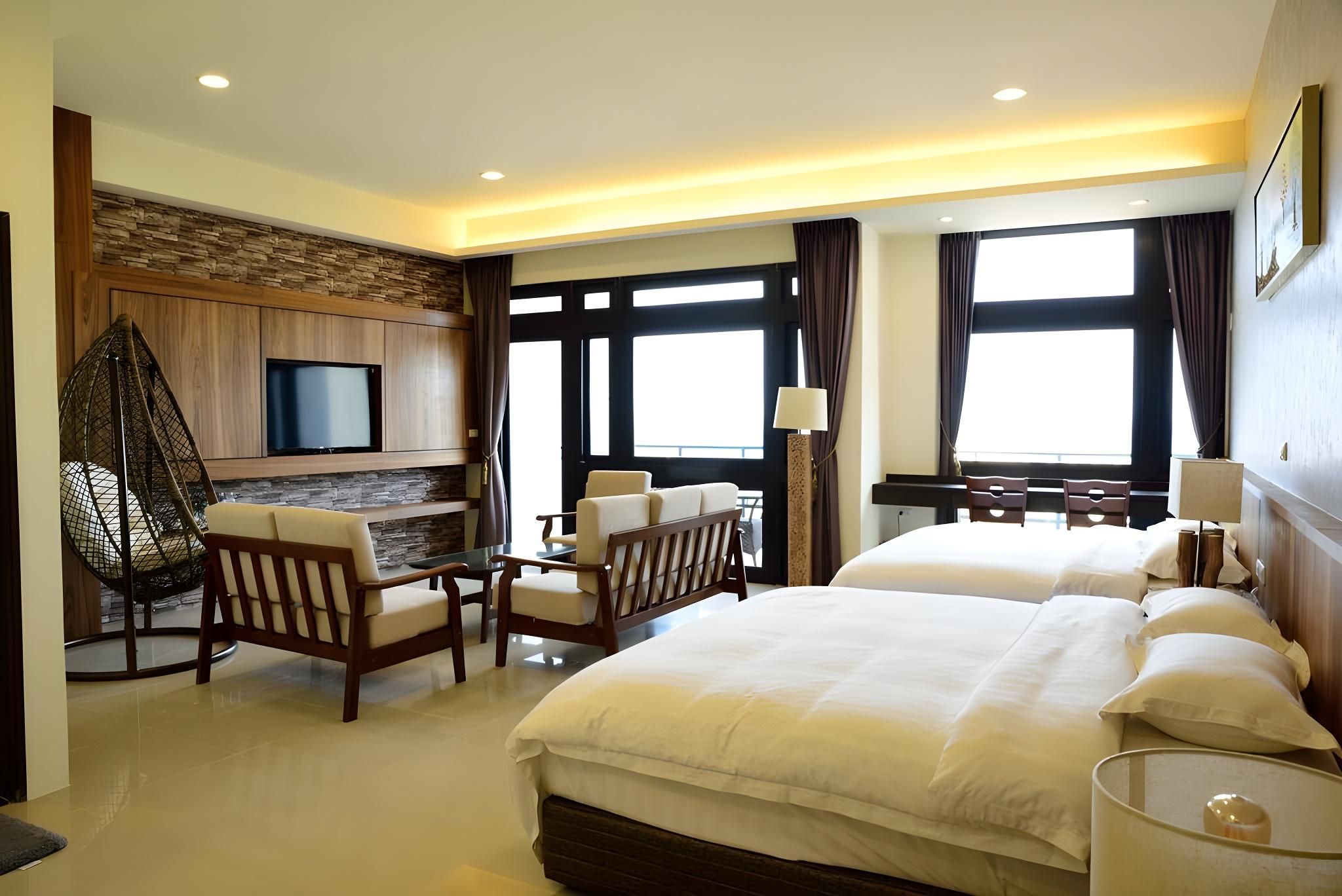 Deluxe Quad Sea View