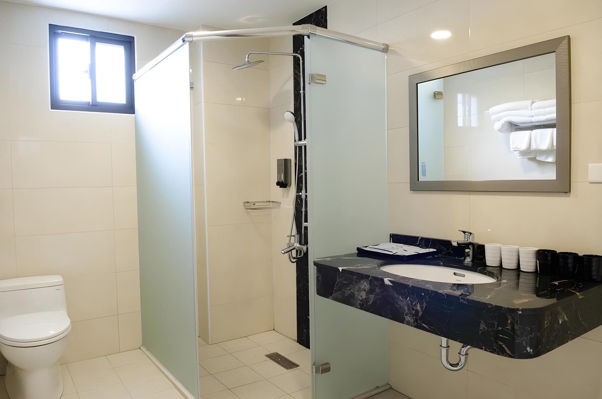 Deluxe Family Suite