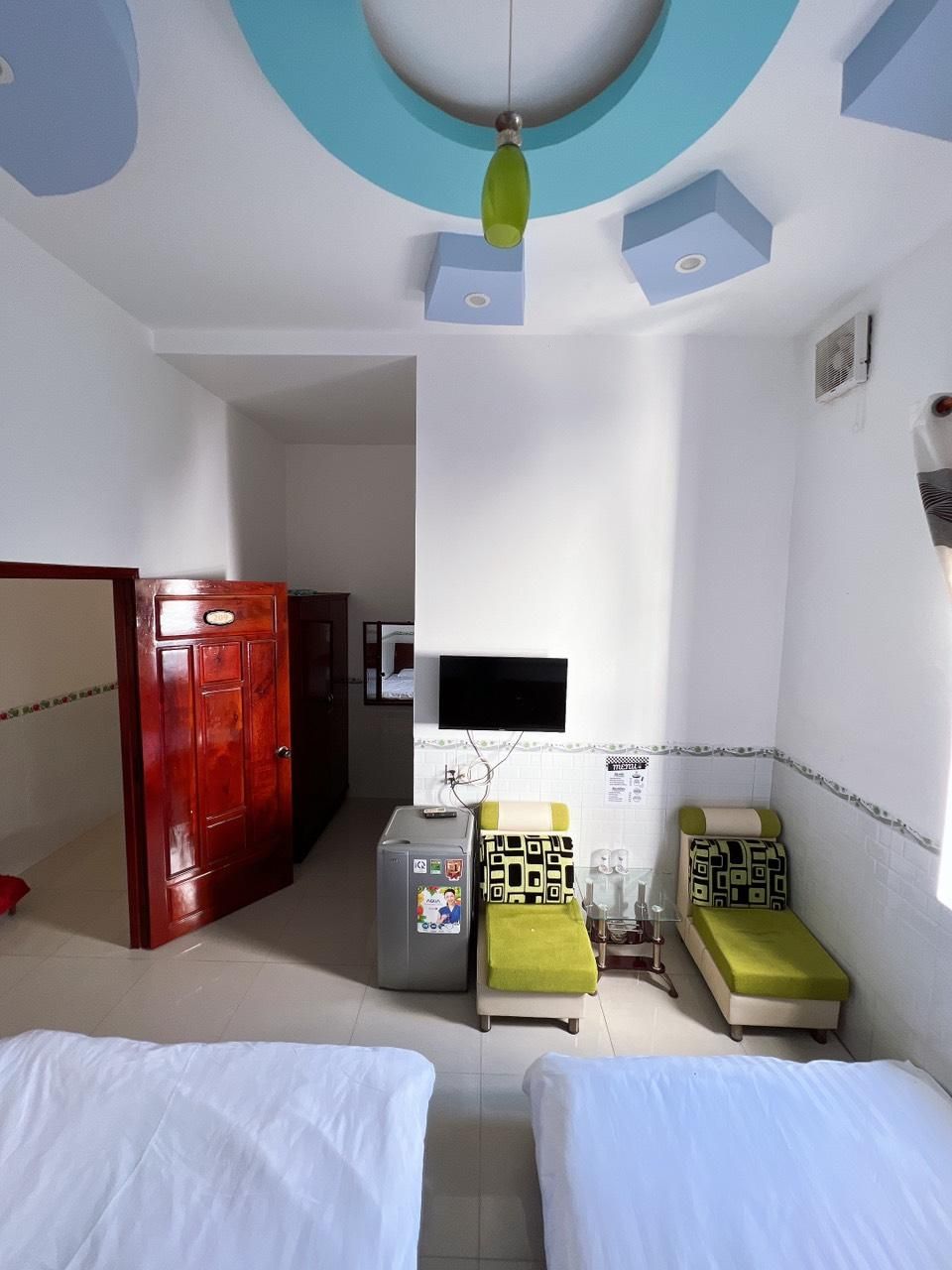 KHÁCH SẠN NHƯ BÌNH 2 Quadruple Room 3