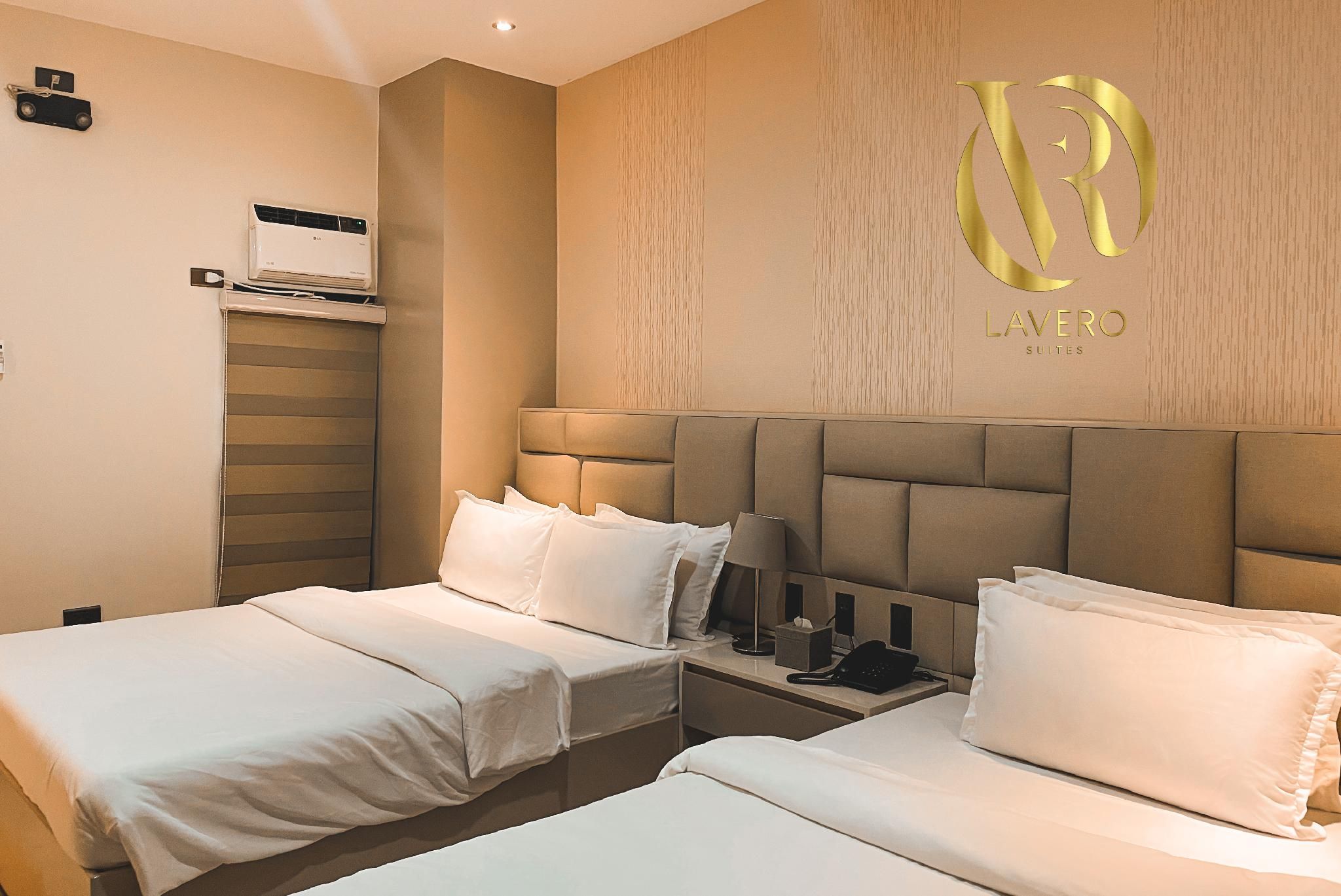 LAVERO SUITES Deluxe Twin Room 2