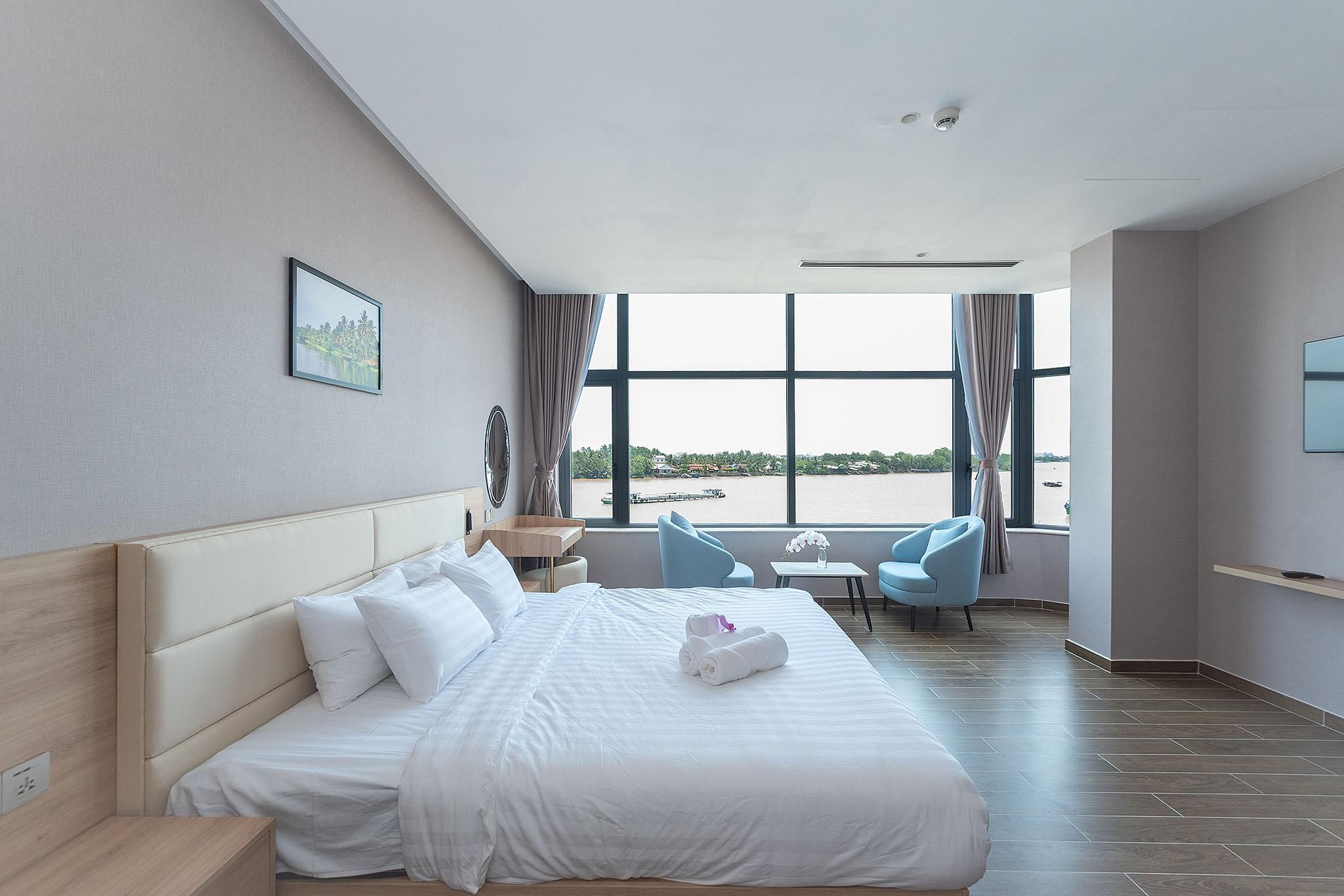 Executive Suite River View