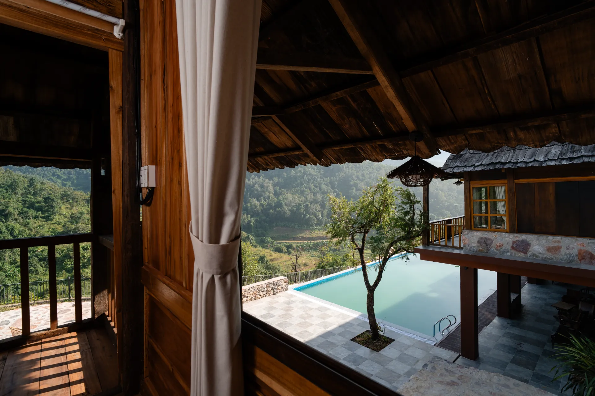 Khuoi Han Ecolodge Cao Bang Simple King Room 2