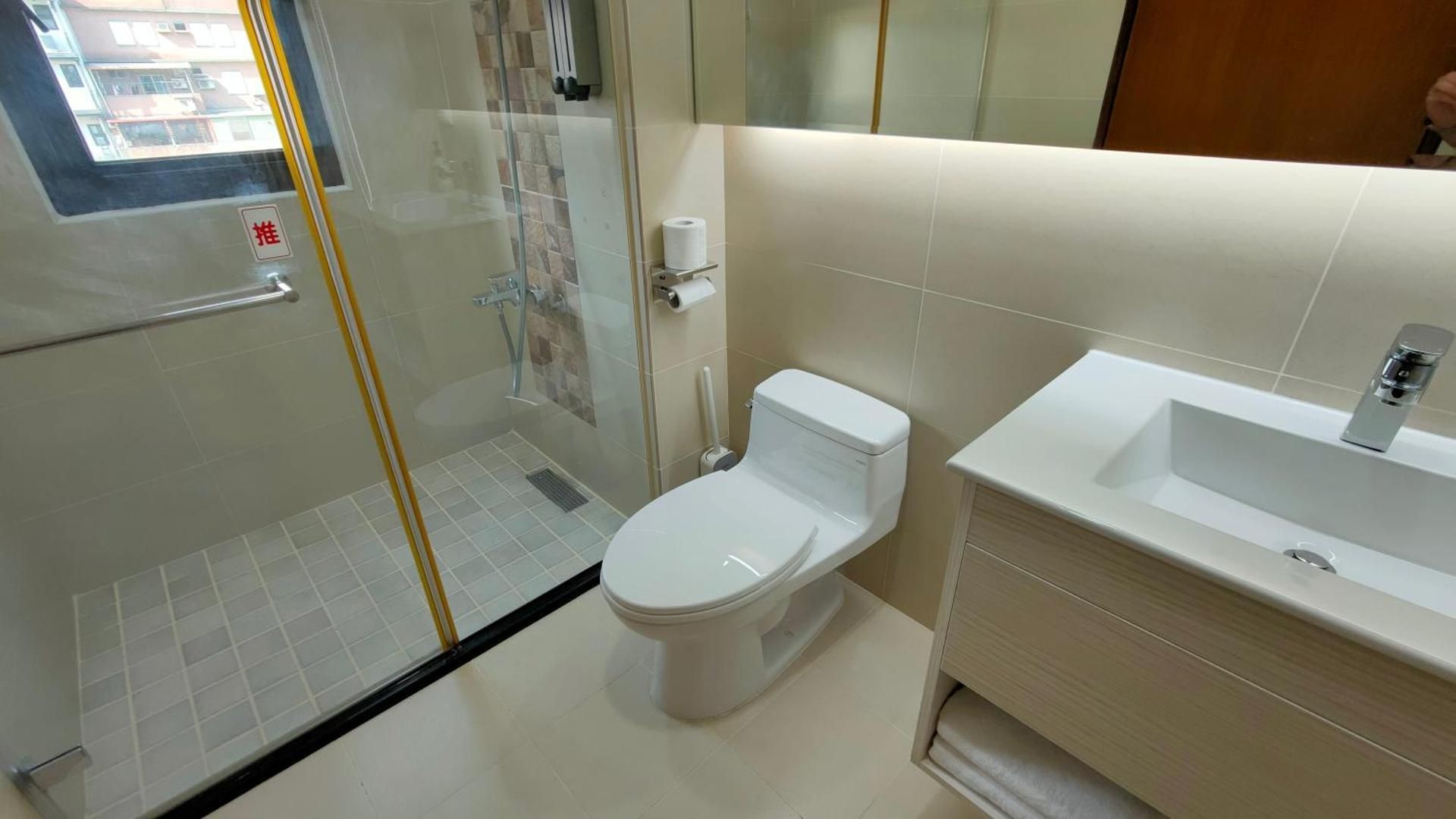 Riverbank B&B 2 Deluxe Double Room with Balcony - Non-Smoking 3