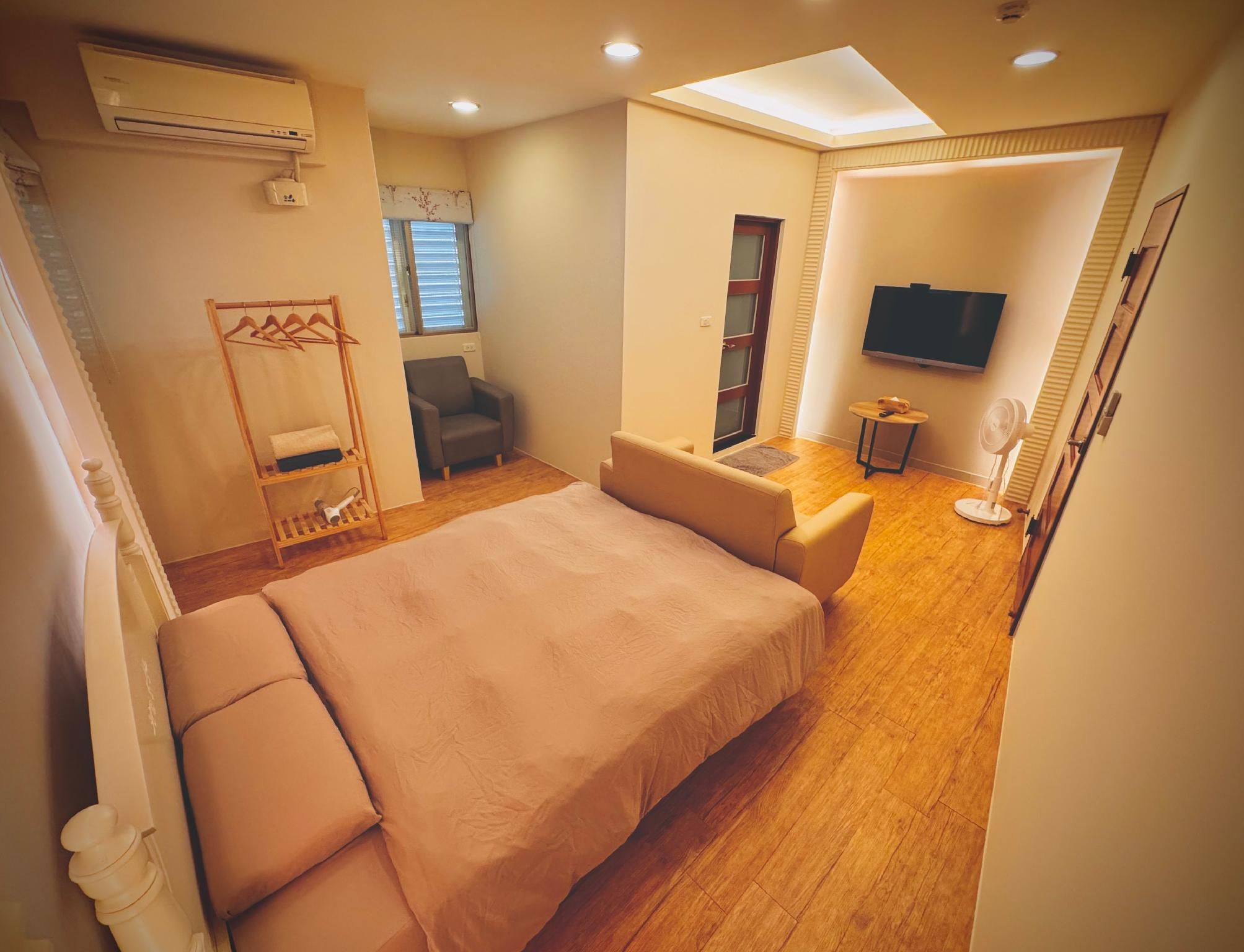 Double Room for 2 People - Non-Smoking