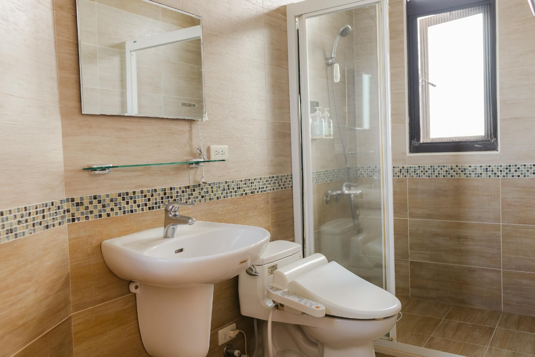 Quadruple Room for 2 People - Non-Smoking