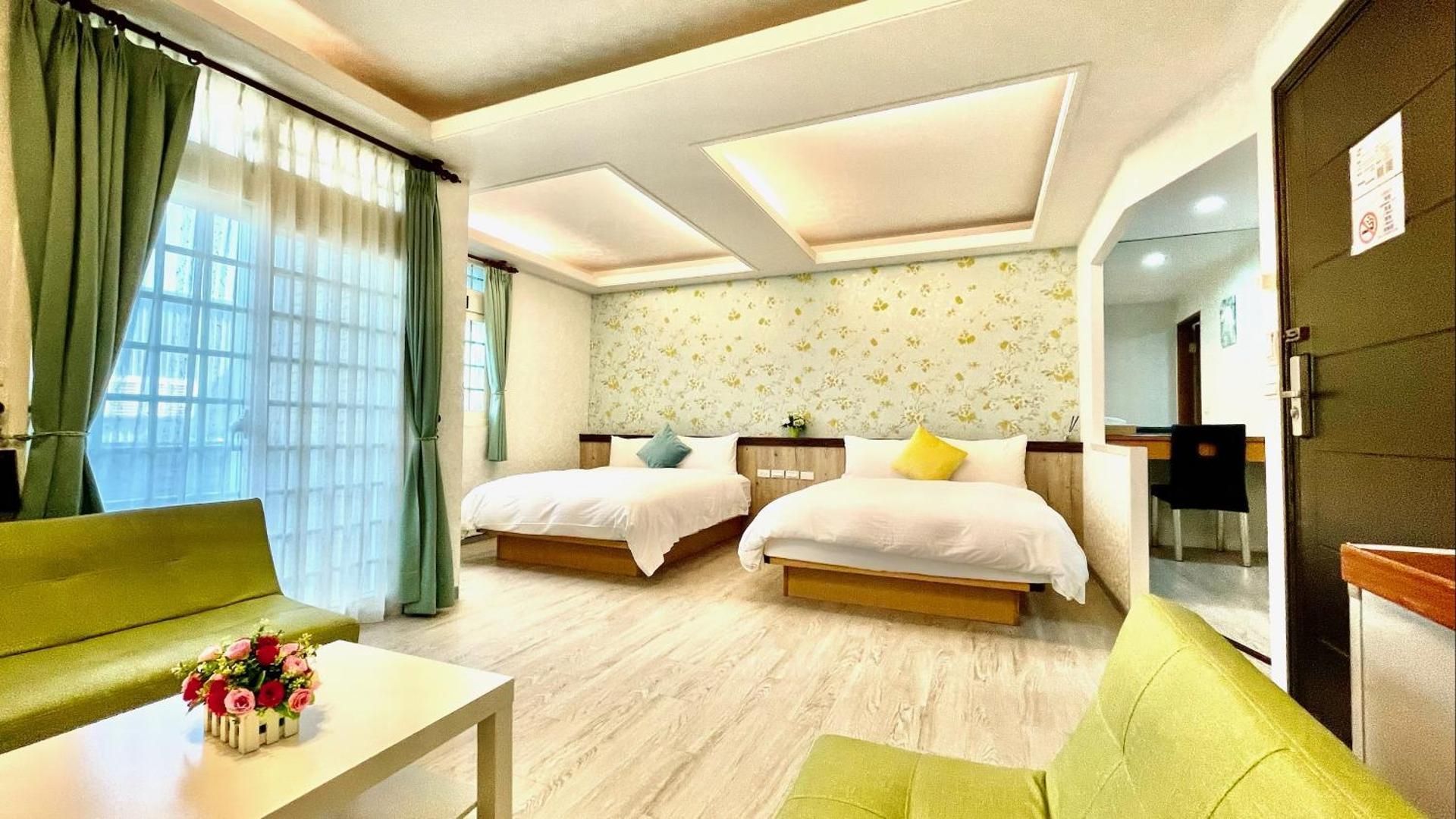 Classic Quadruple Room