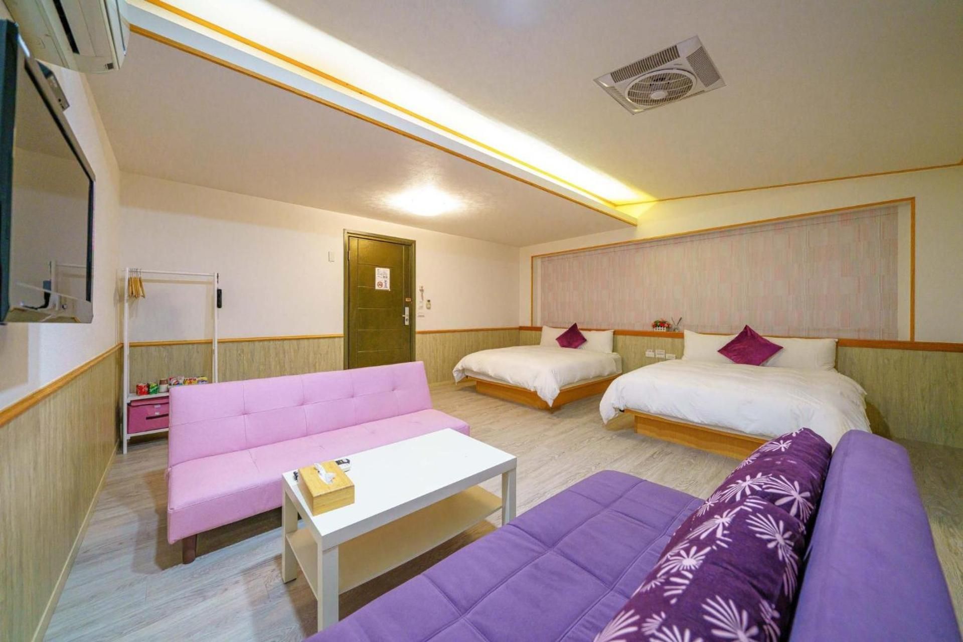 Deluxe Family Suite