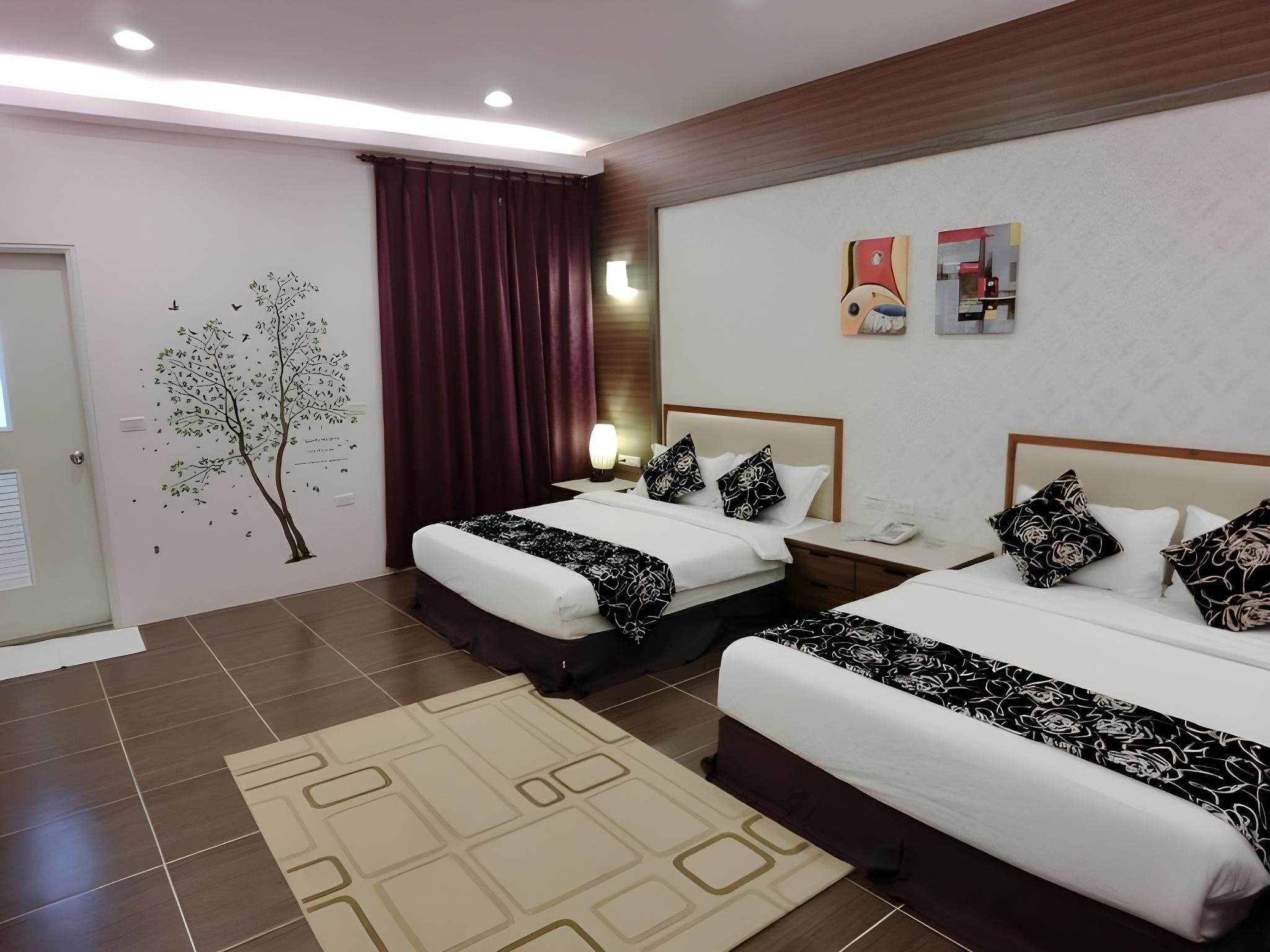 Quad Room