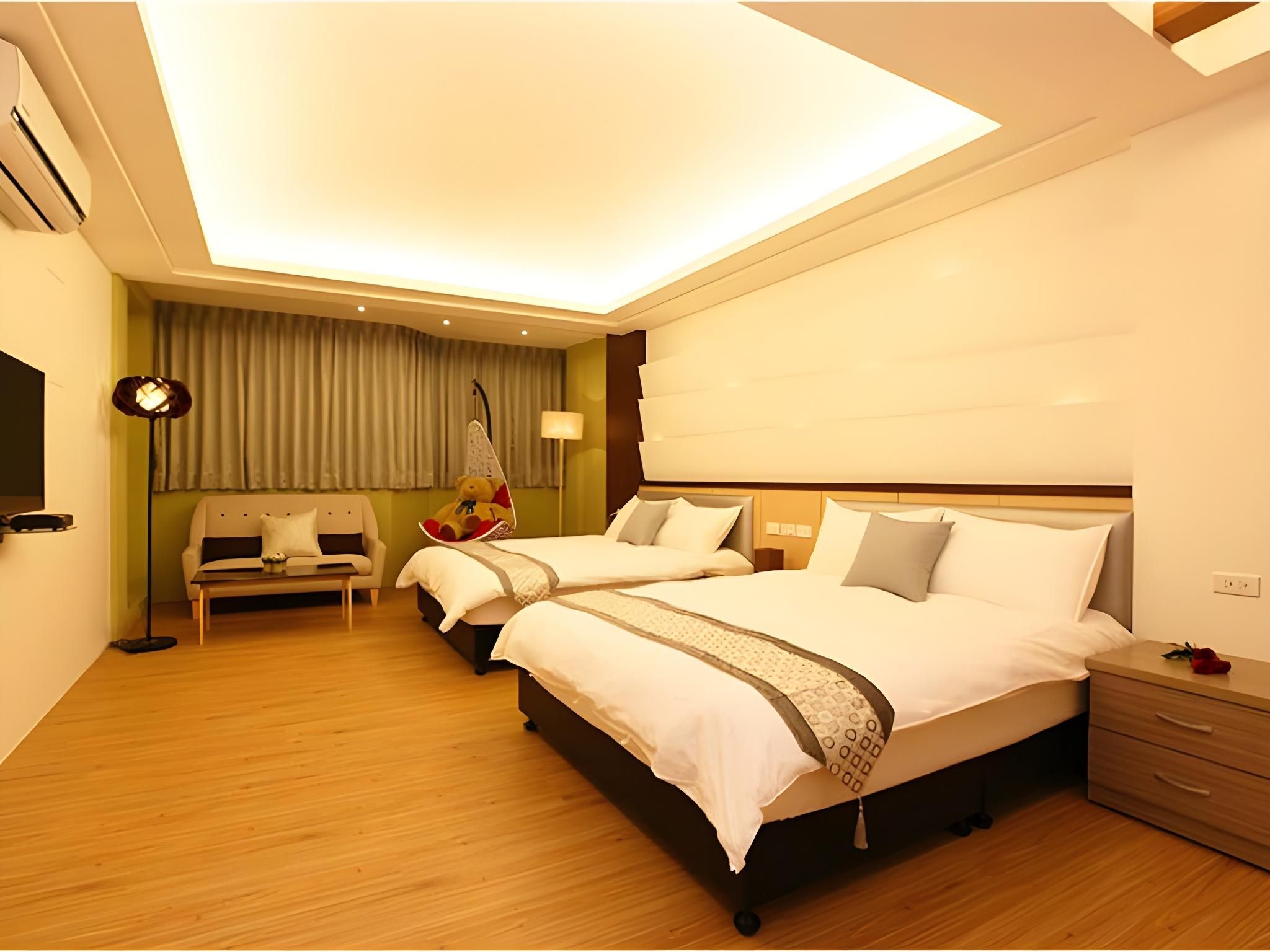 Together Happiness Bed and Breakfast Family Room