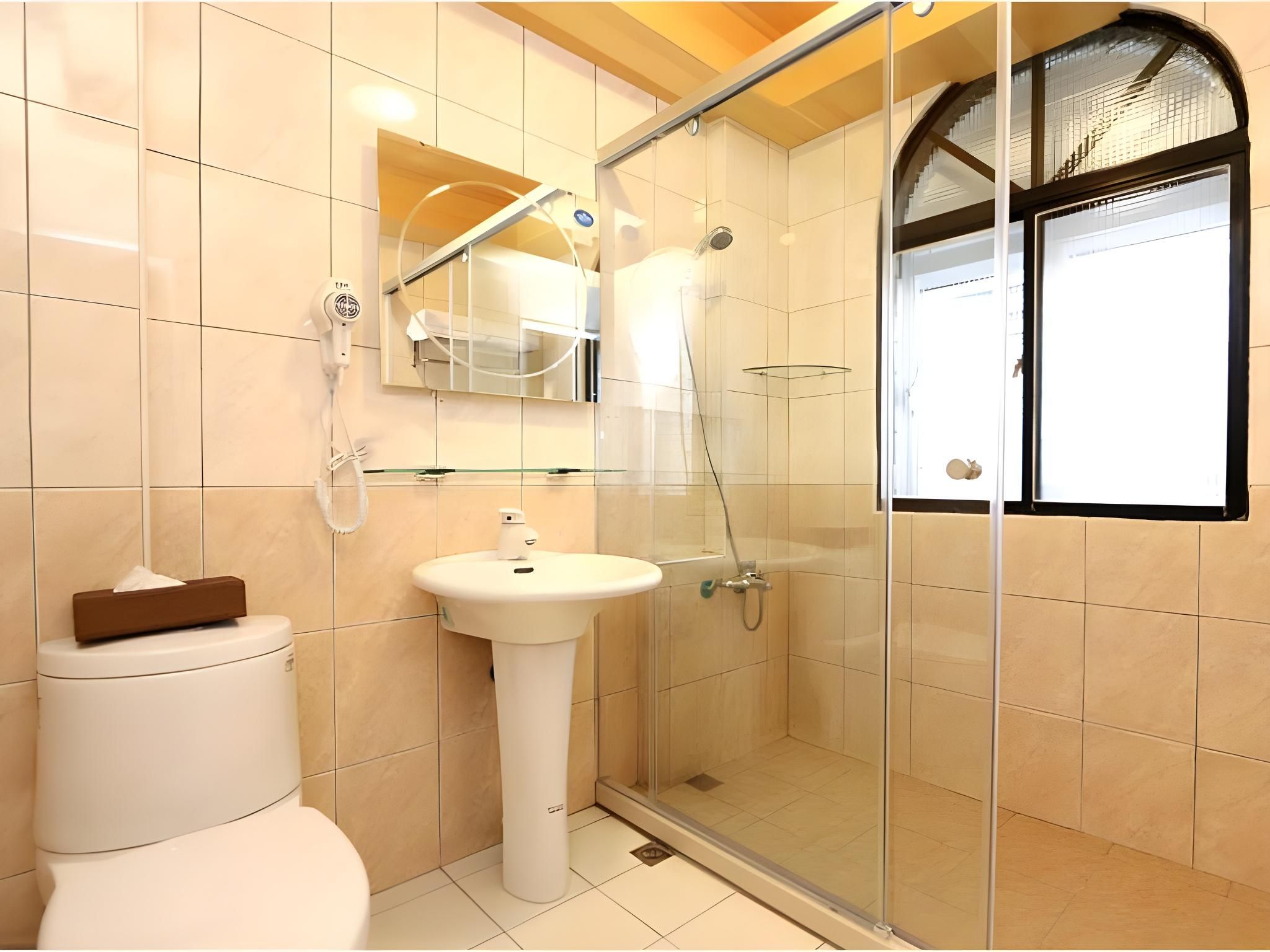 Together Happiness Bed and Breakfast Family Room 3