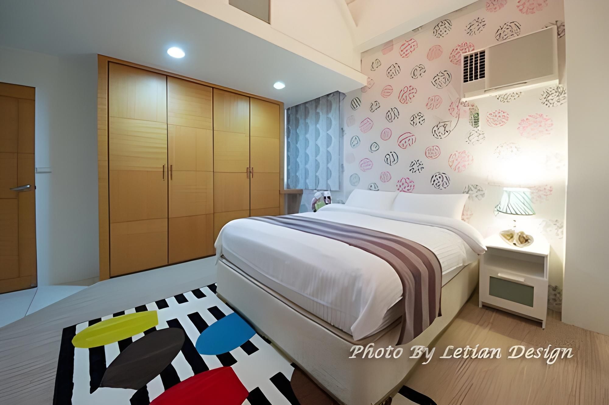 Duplex Room