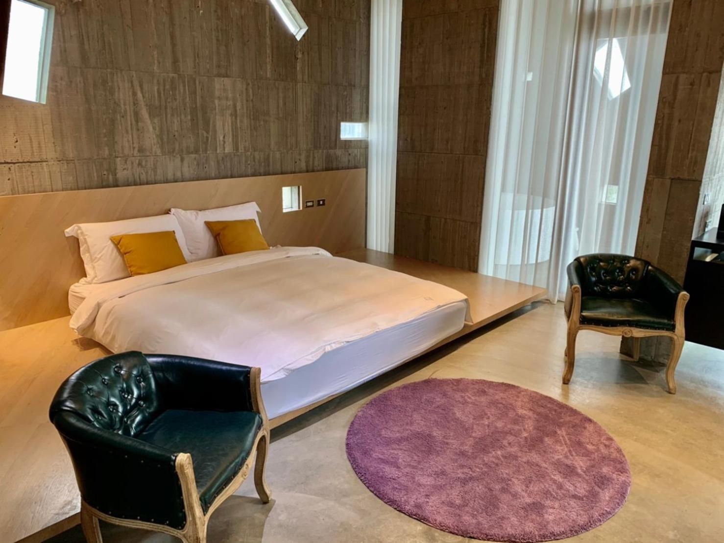 Deluxe Double Room with Bath