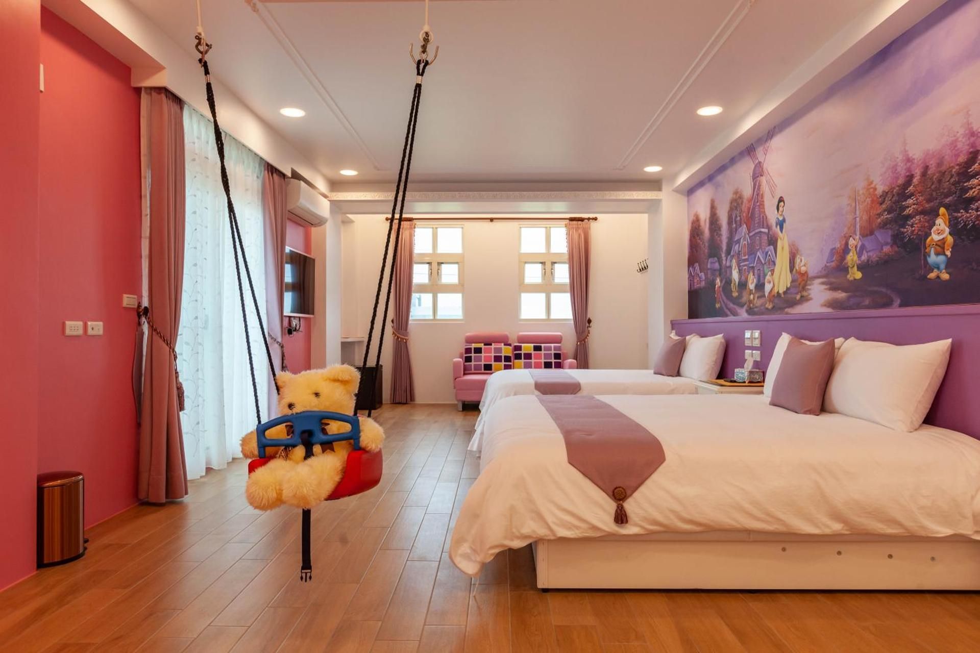 Four-Bedroom Holiday Home
