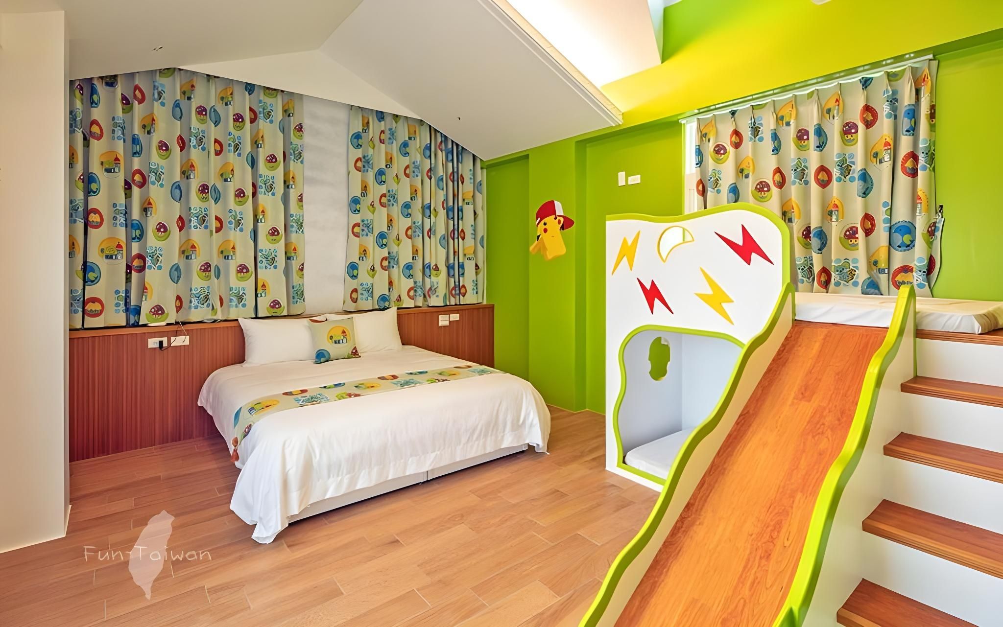 Quadruple Room 302