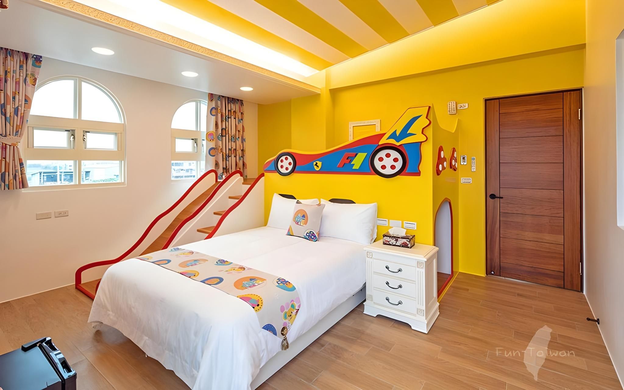 Quadruple Room 301