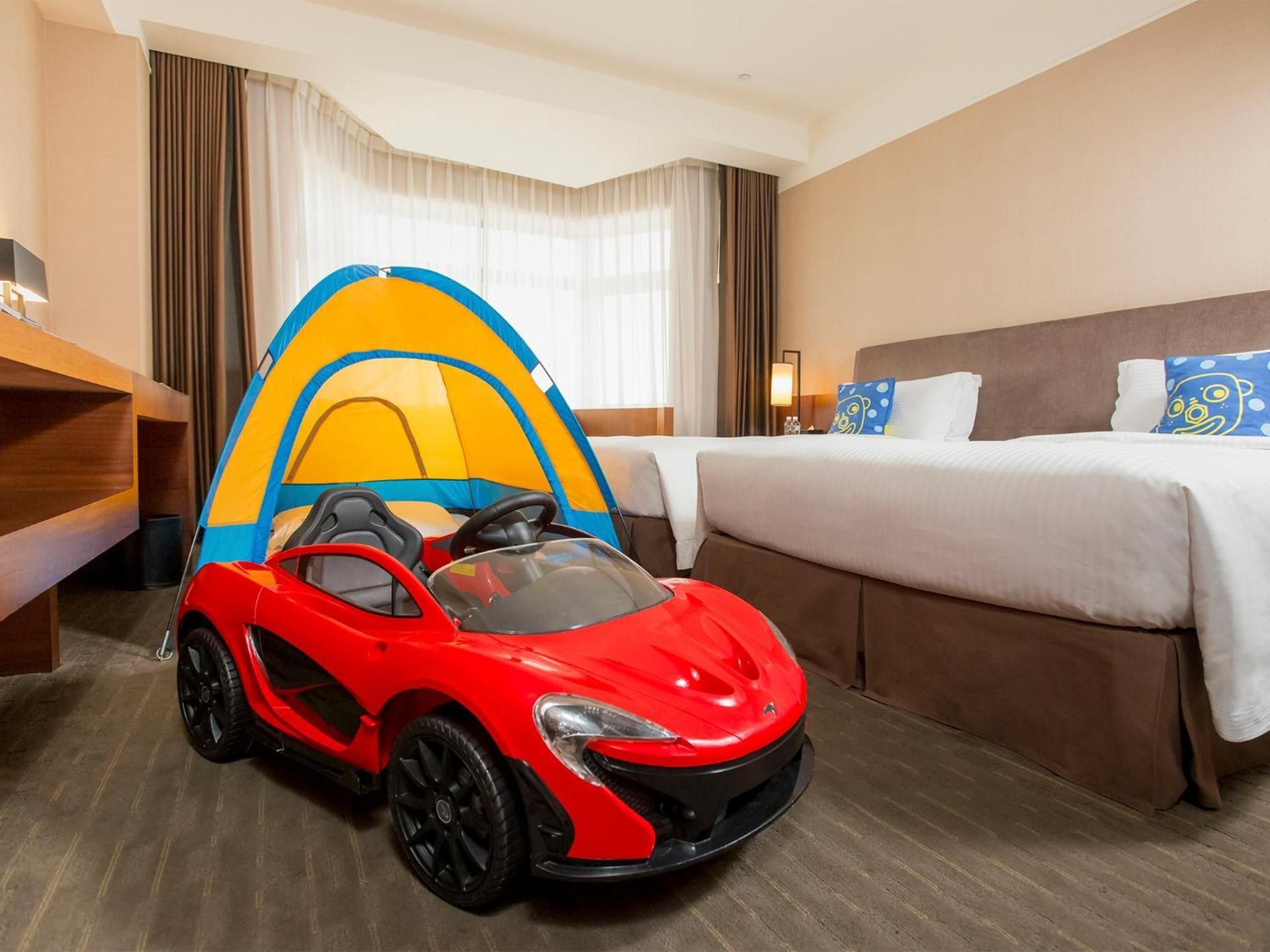 Fantastic Castle Superior Twin Room without Bathtub