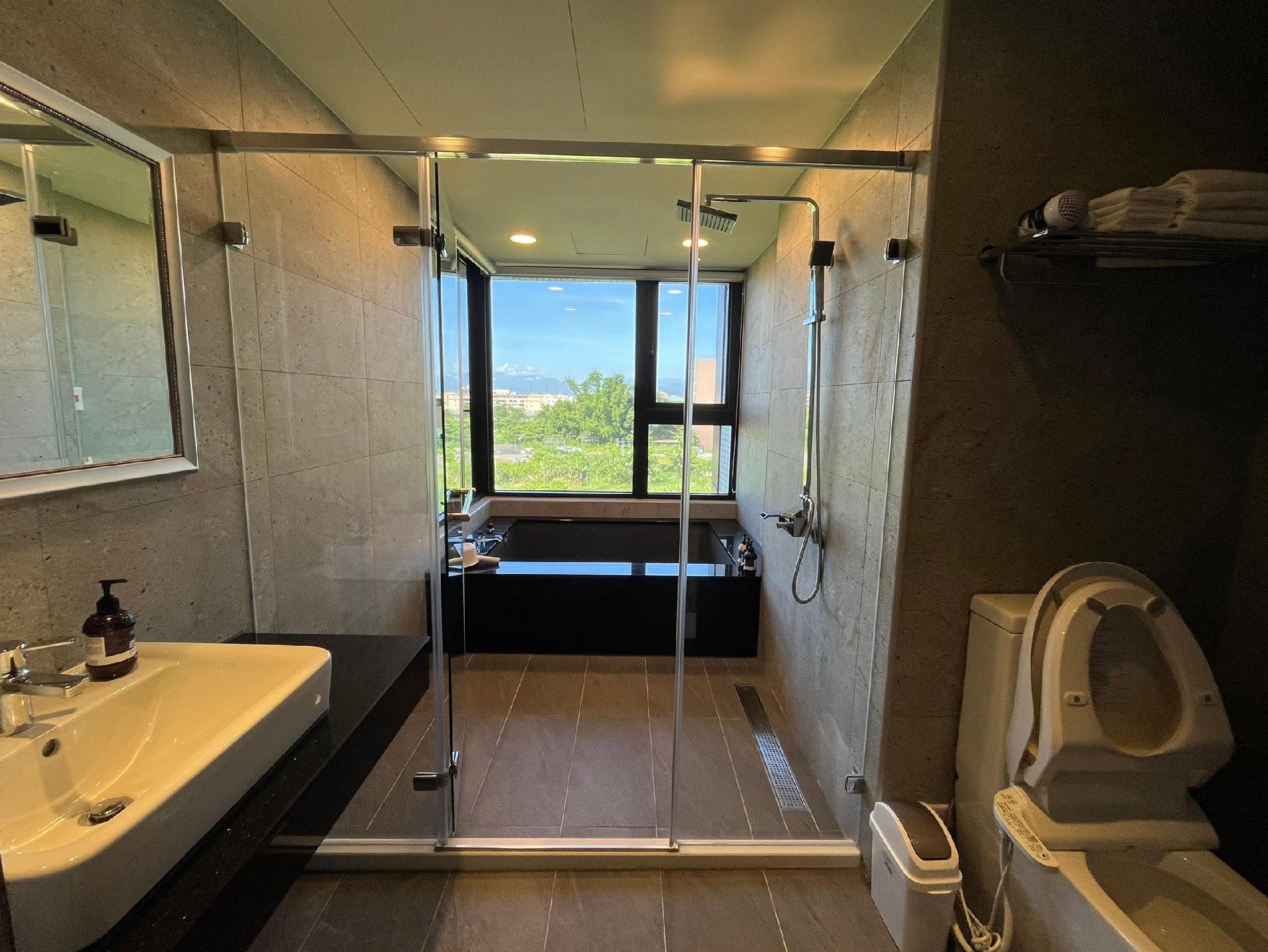 Family Suite For 4 People