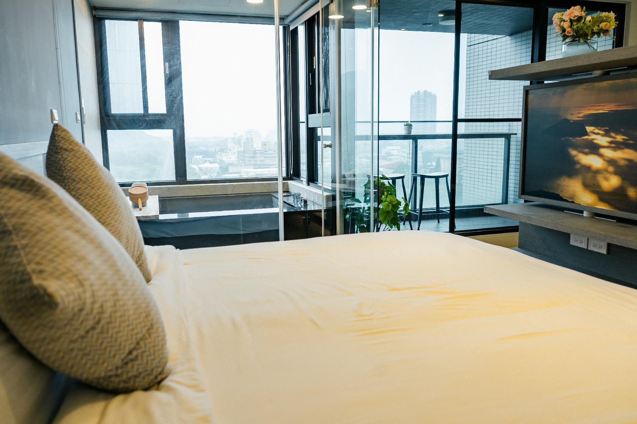 Deluxe Oceanview 2 Queen