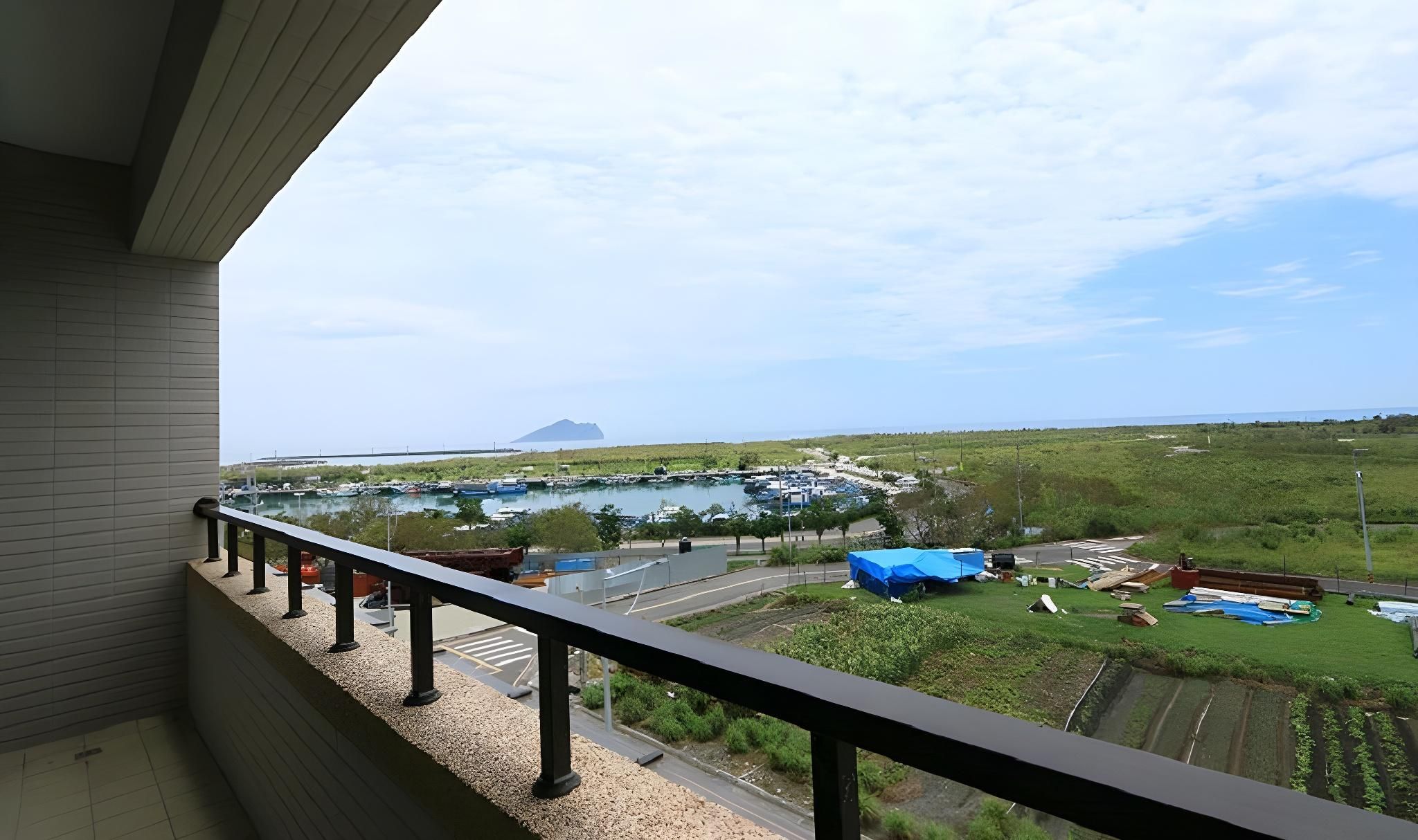 Superior Family Room