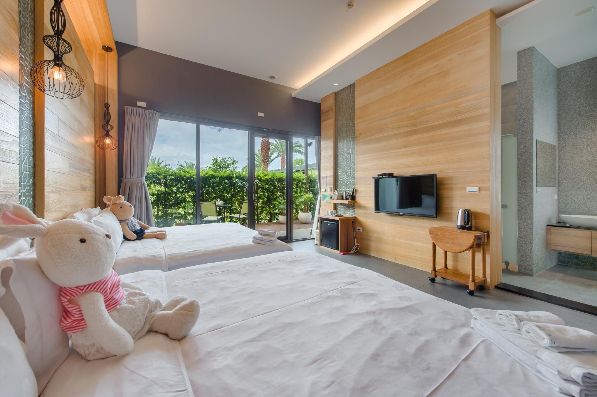 Garden View Quadruple Room