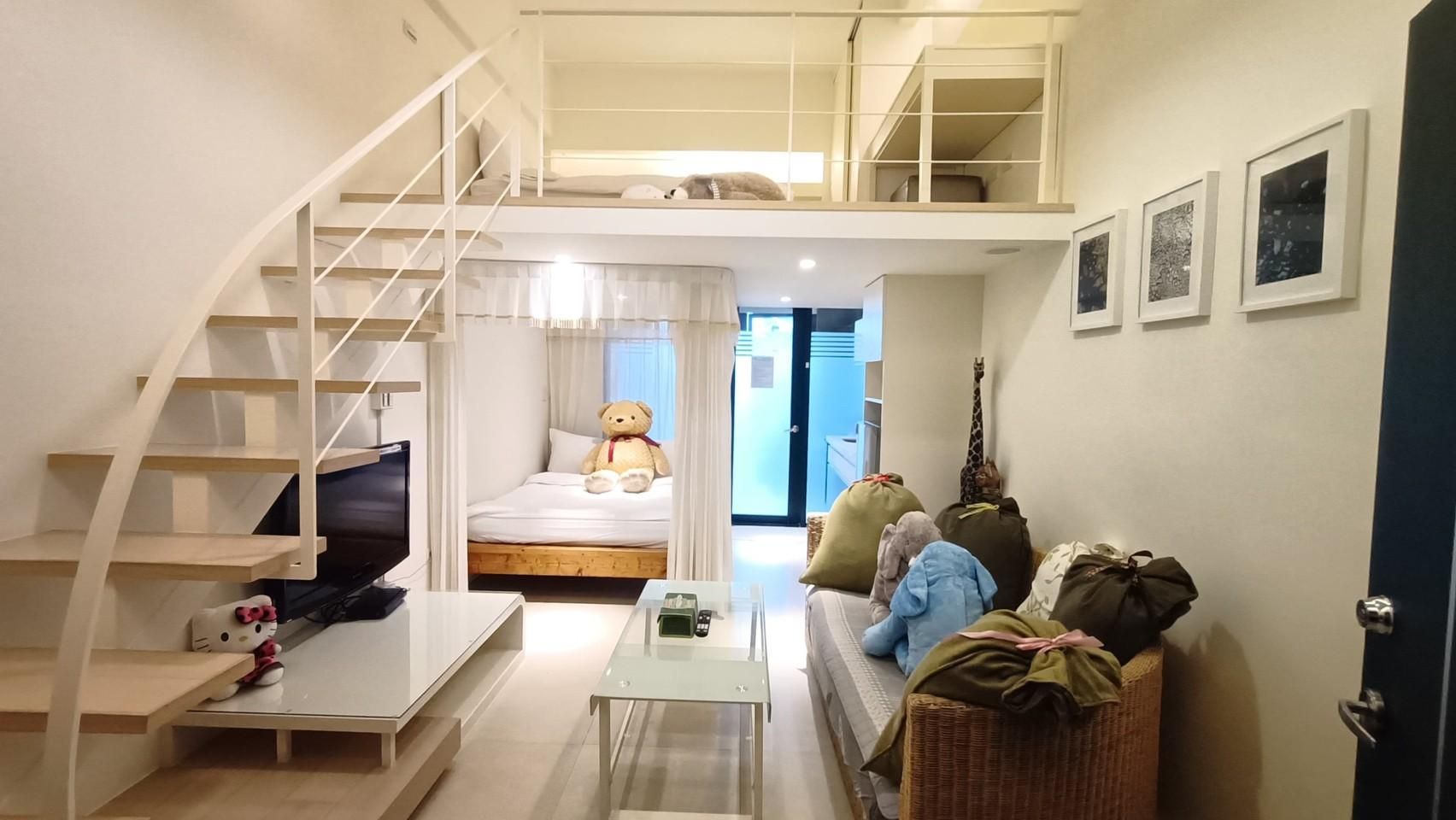 Jiaoxi Wan Hot Spring  Duplex Quadruple Room 2