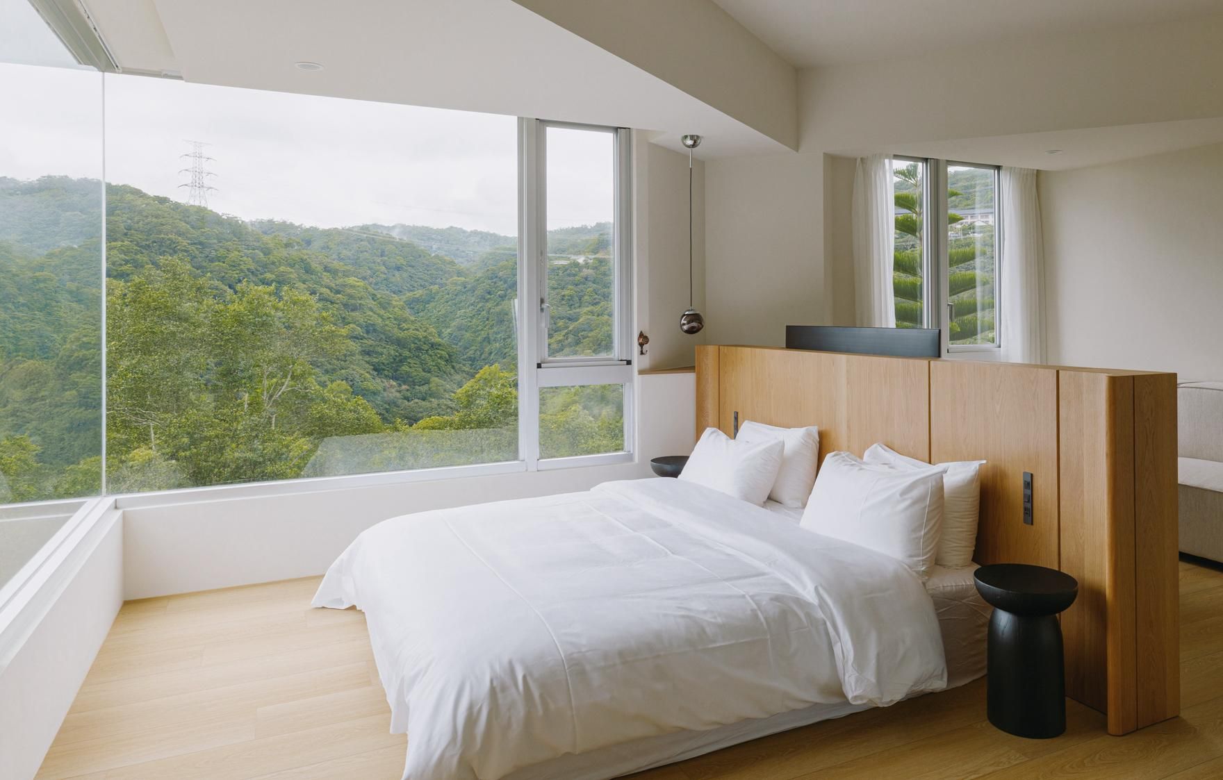 Deluxe Suite Double